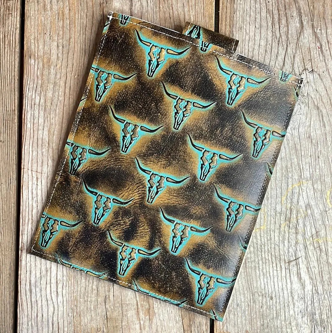13'' Tablet Sleeve - Brindle w/ Patina Skulls