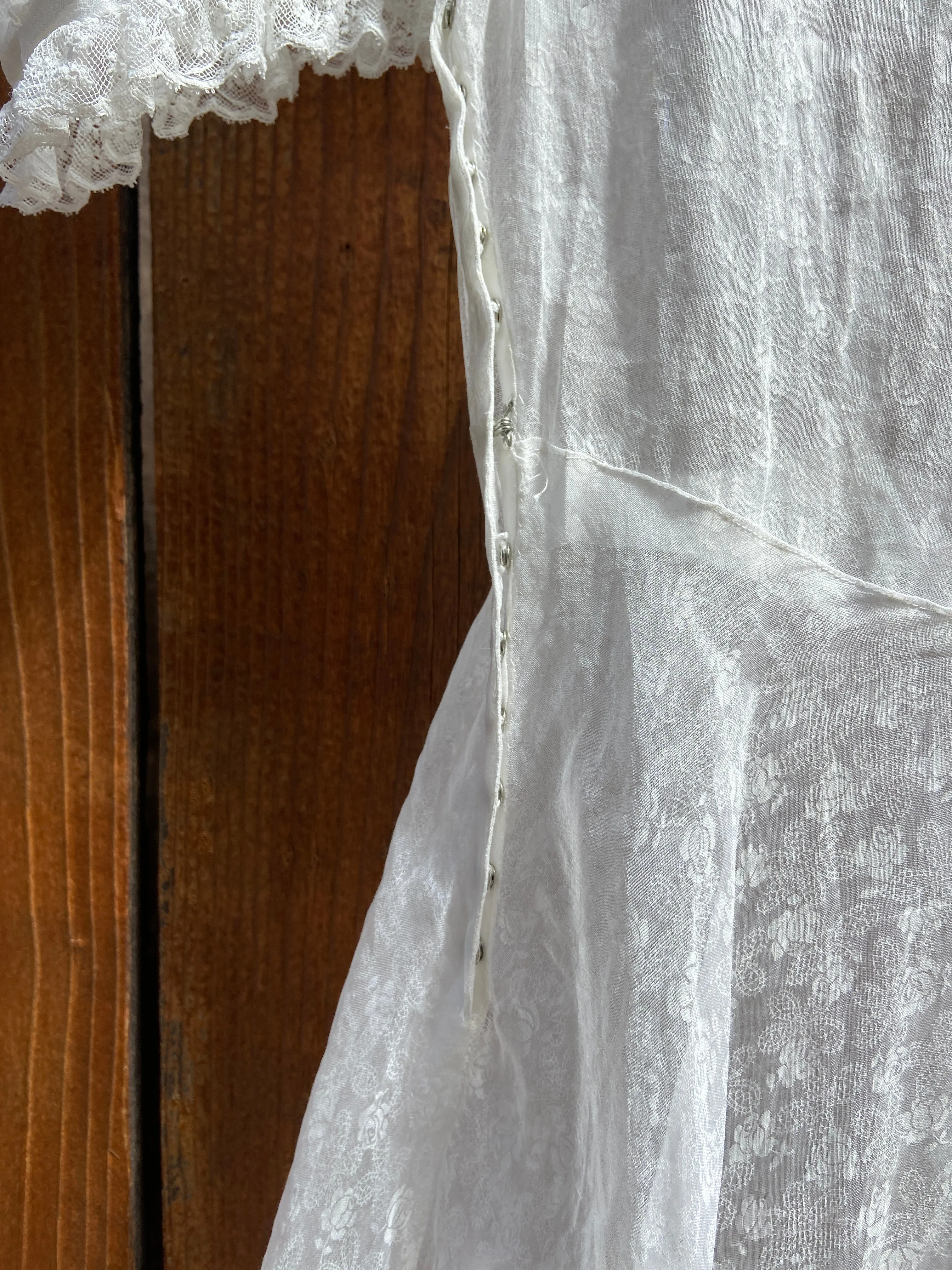 1930s Puff Sleeve Floral Organza Wedding Dress