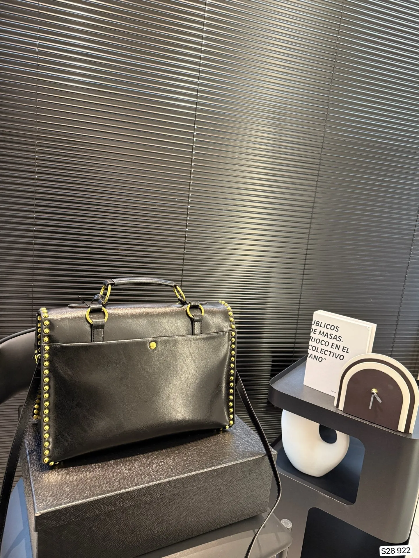 4 Color Studded Embellished Tote