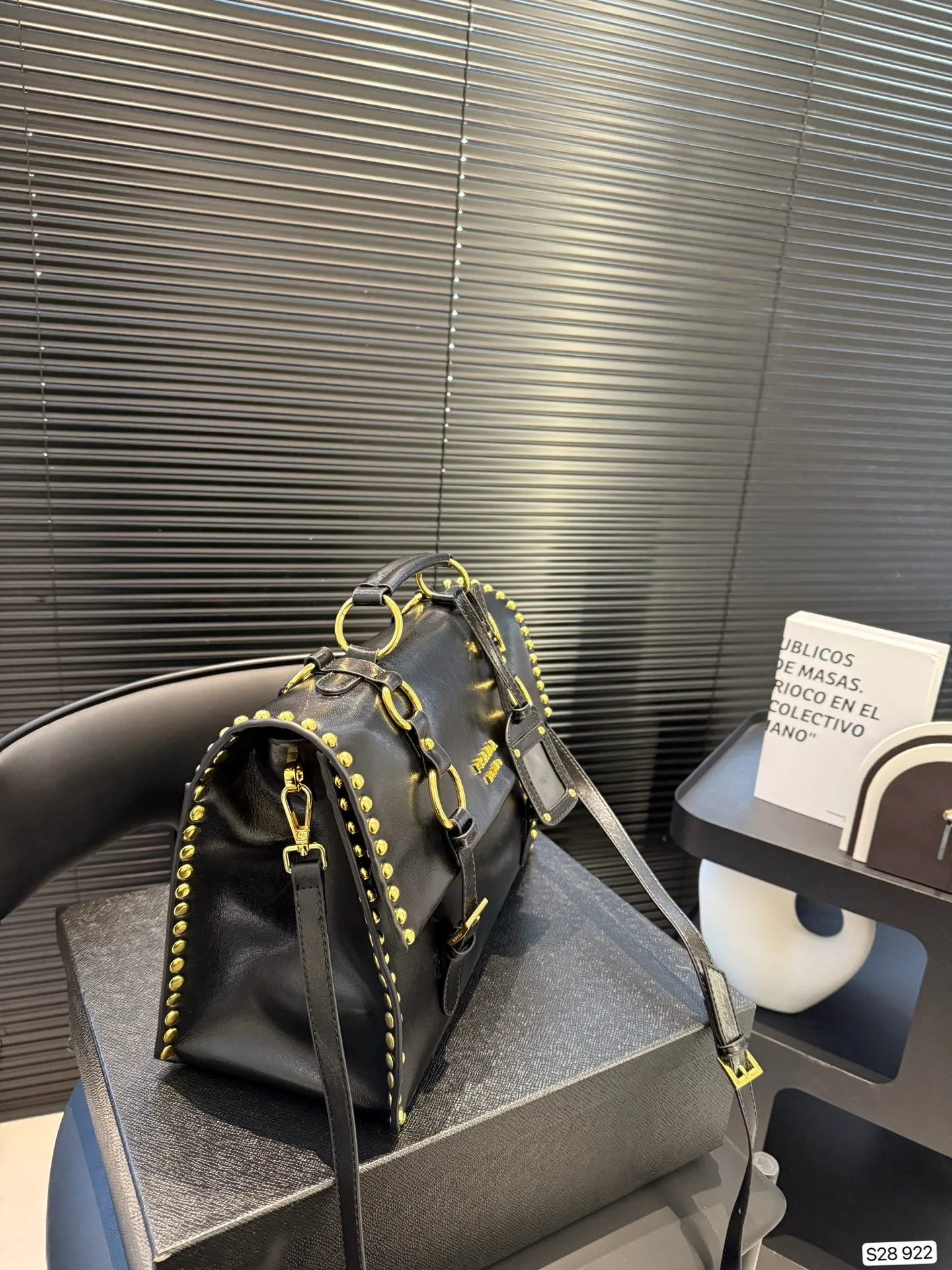 4 Color Studded Embellished Tote