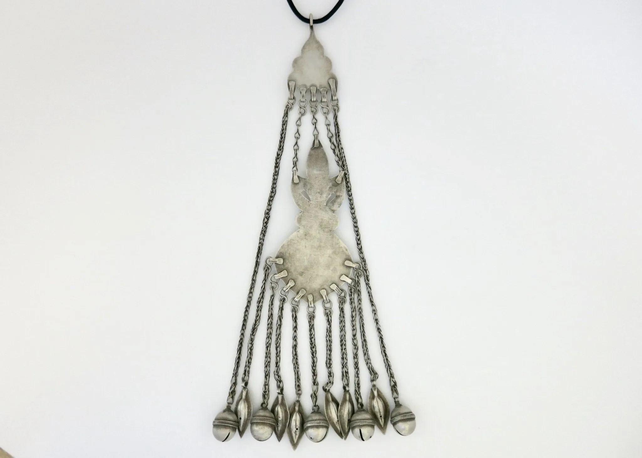 A collectible extra-extra large stunning Turkmen pendant