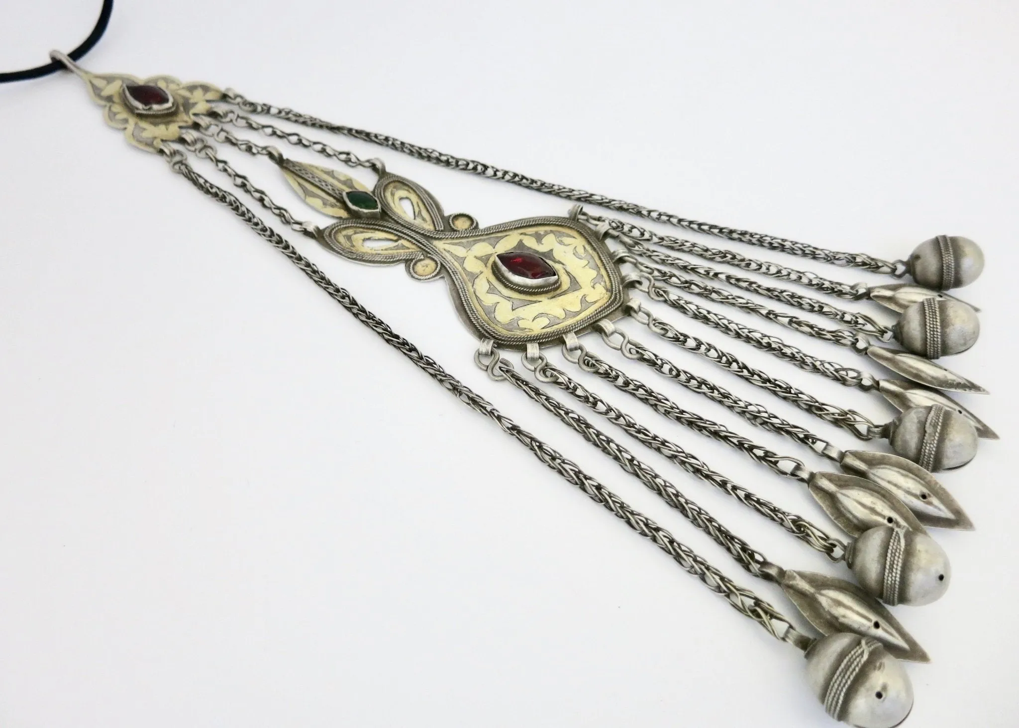 A collectible extra-extra large stunning Turkmen pendant