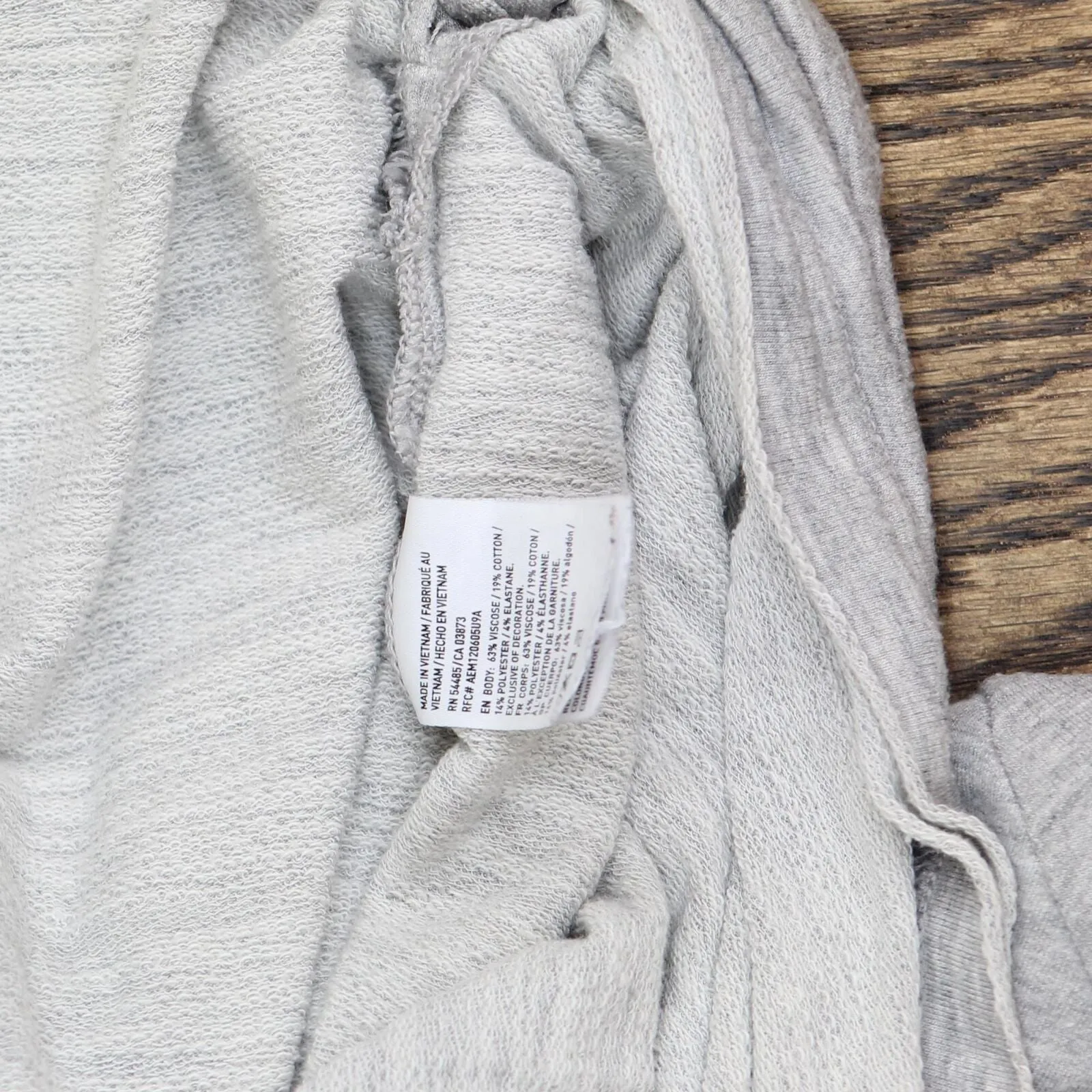 American Eagle Cold Shoulder Crochet Trim Knit French Terry Shirt Gray 2XL