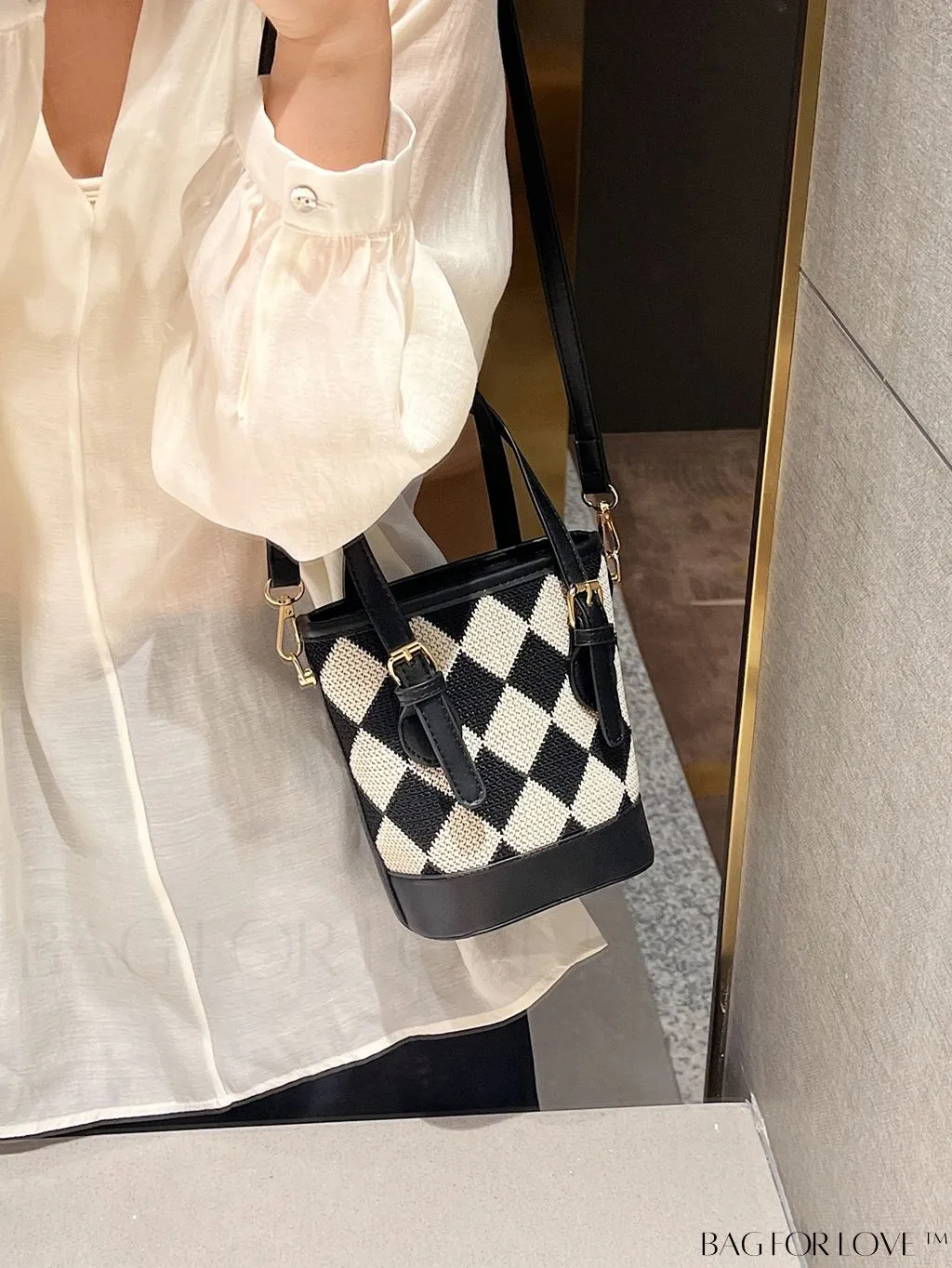 BagForLove - Adjustable Shoulder Strap Mini Geometric Fashion Handbag with Color-blocked Pattern