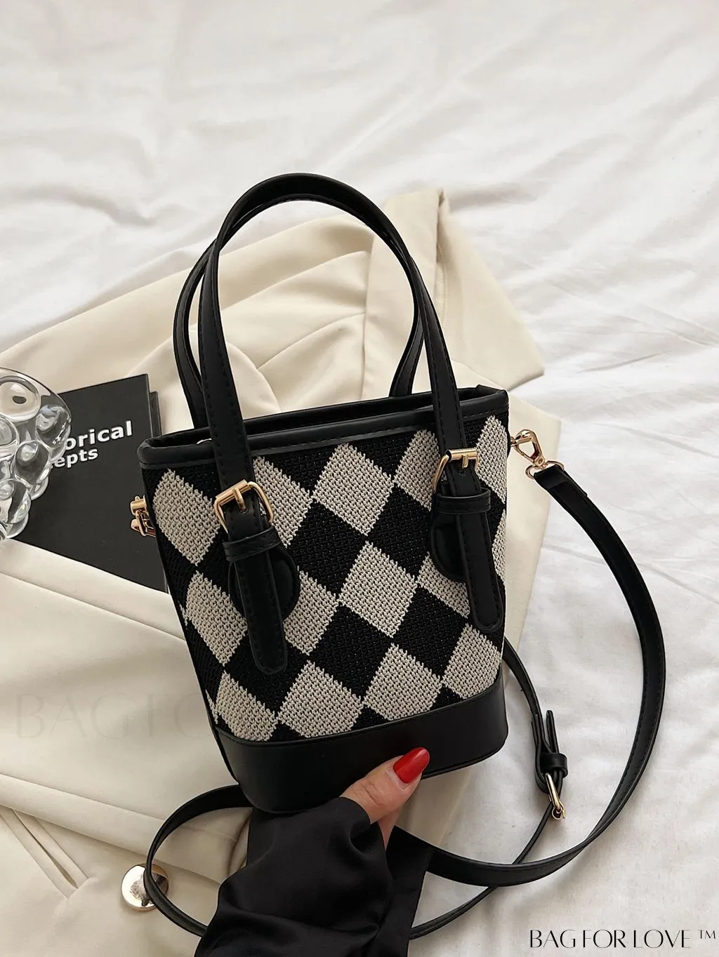 BagForLove - Adjustable Shoulder Strap Mini Geometric Fashion Handbag with Color-blocked Pattern