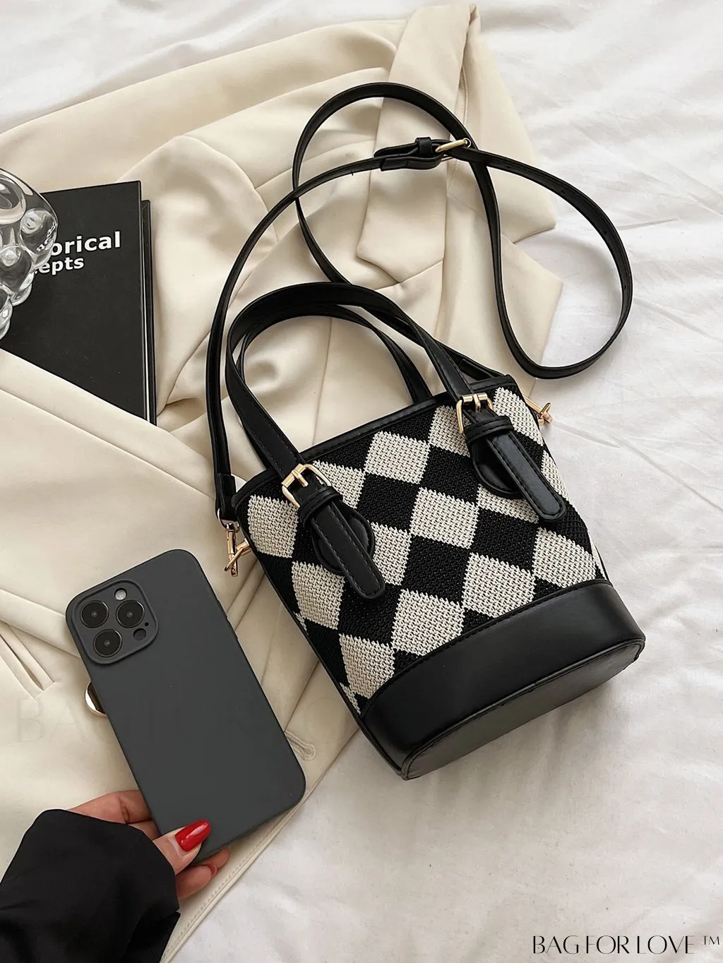 BagForLove - Adjustable Shoulder Strap Mini Geometric Fashion Handbag with Color-blocked Pattern