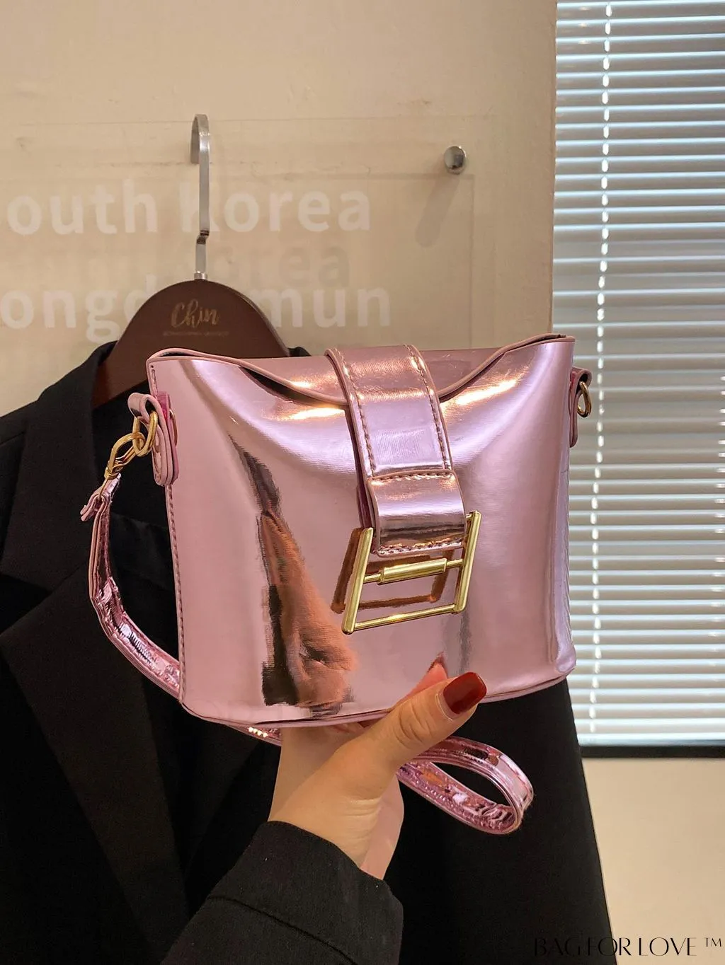 BagForLove - Compact Metallic Decor Bucket Bag with Stylish Appeal