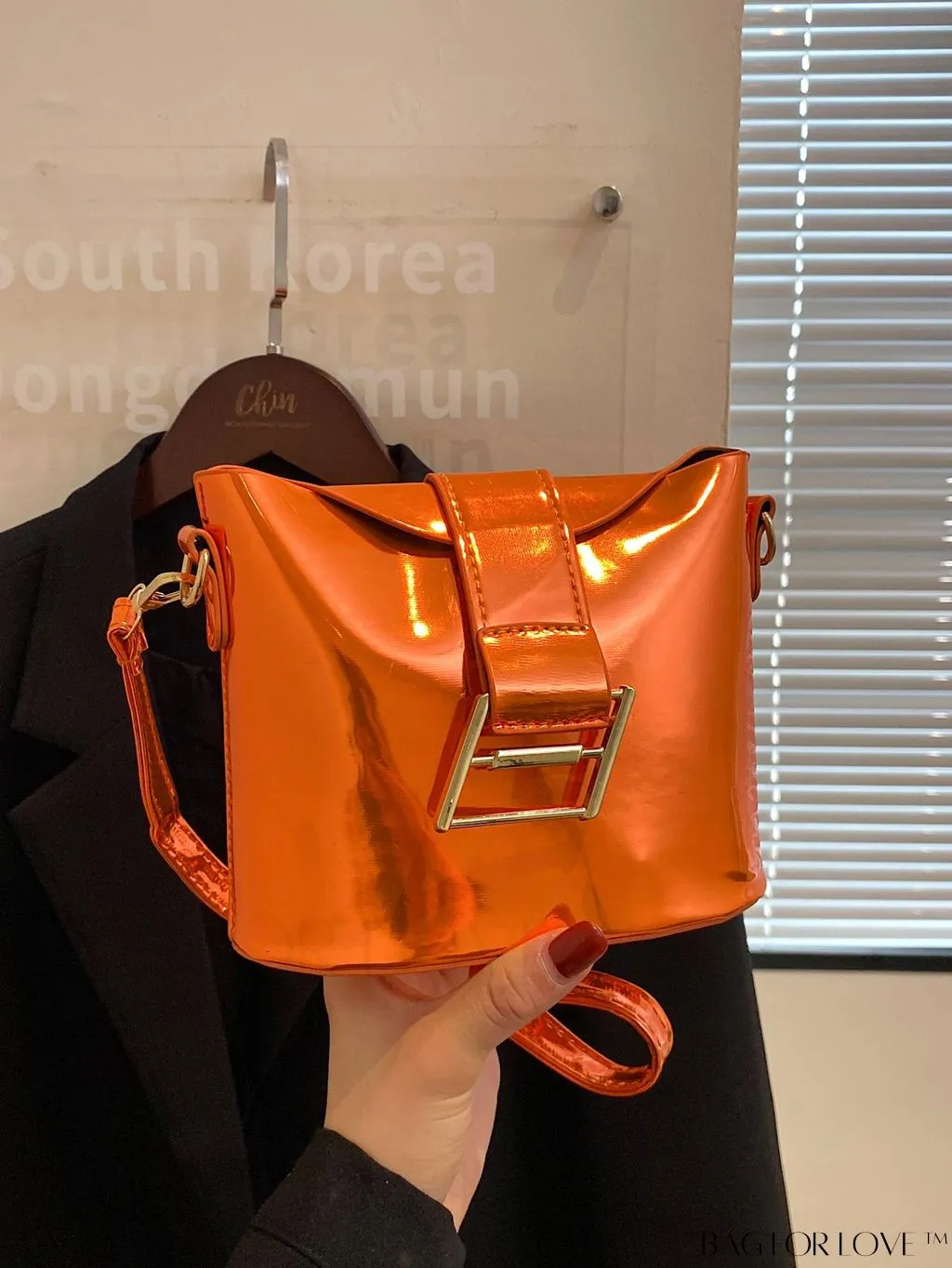 BagForLove - Compact Metallic Decor Bucket Bag with Stylish Appeal