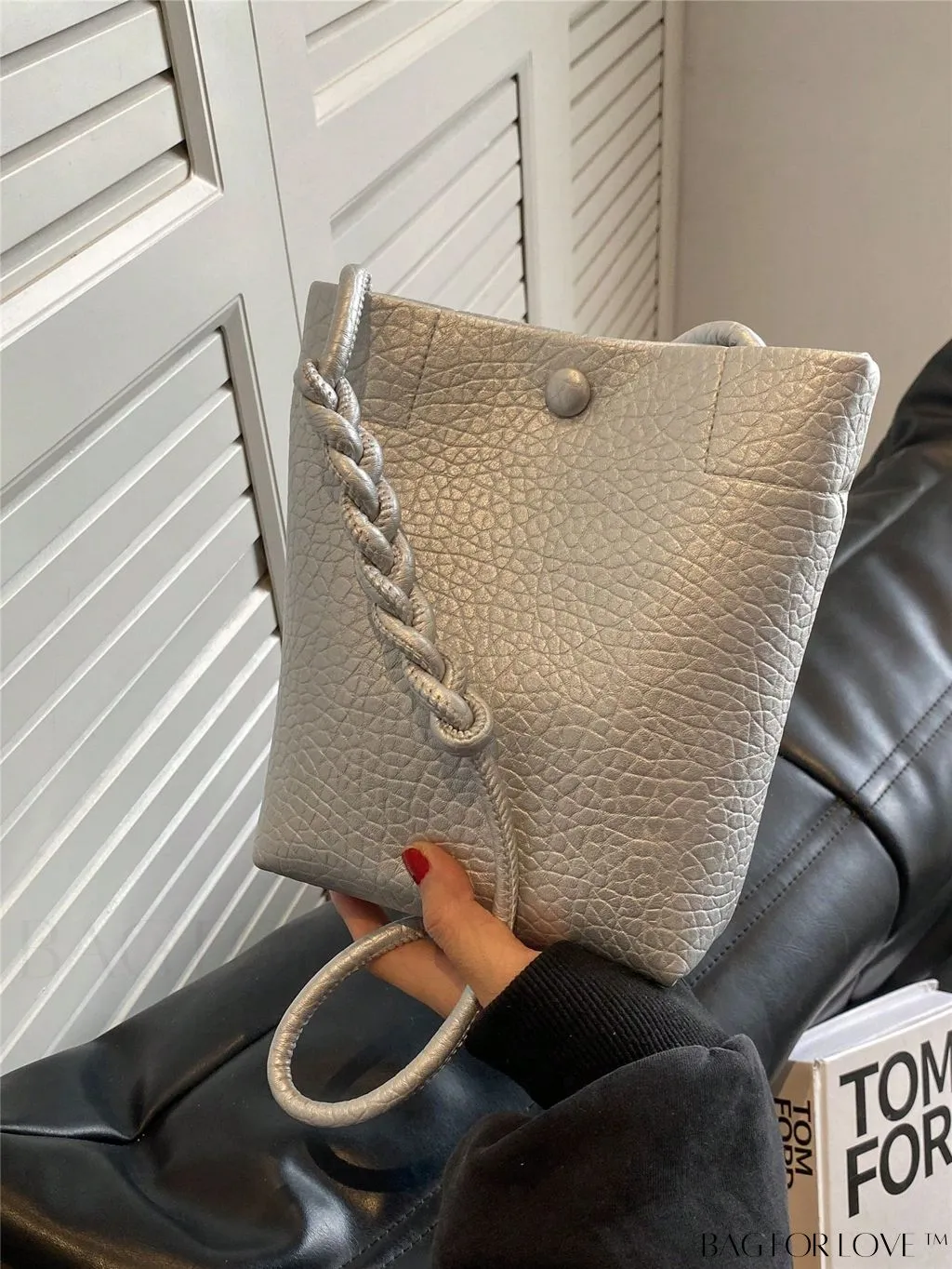 BagForLove - Stylish Compact Shoulder Bag: Mini All-Match Fashion Bucket Design