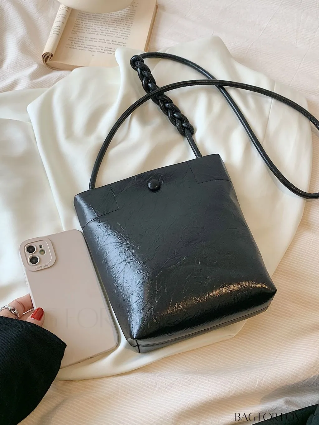 BagForLove - Stylish Compact Shoulder Bag: Mini All-Match Fashion Bucket Design