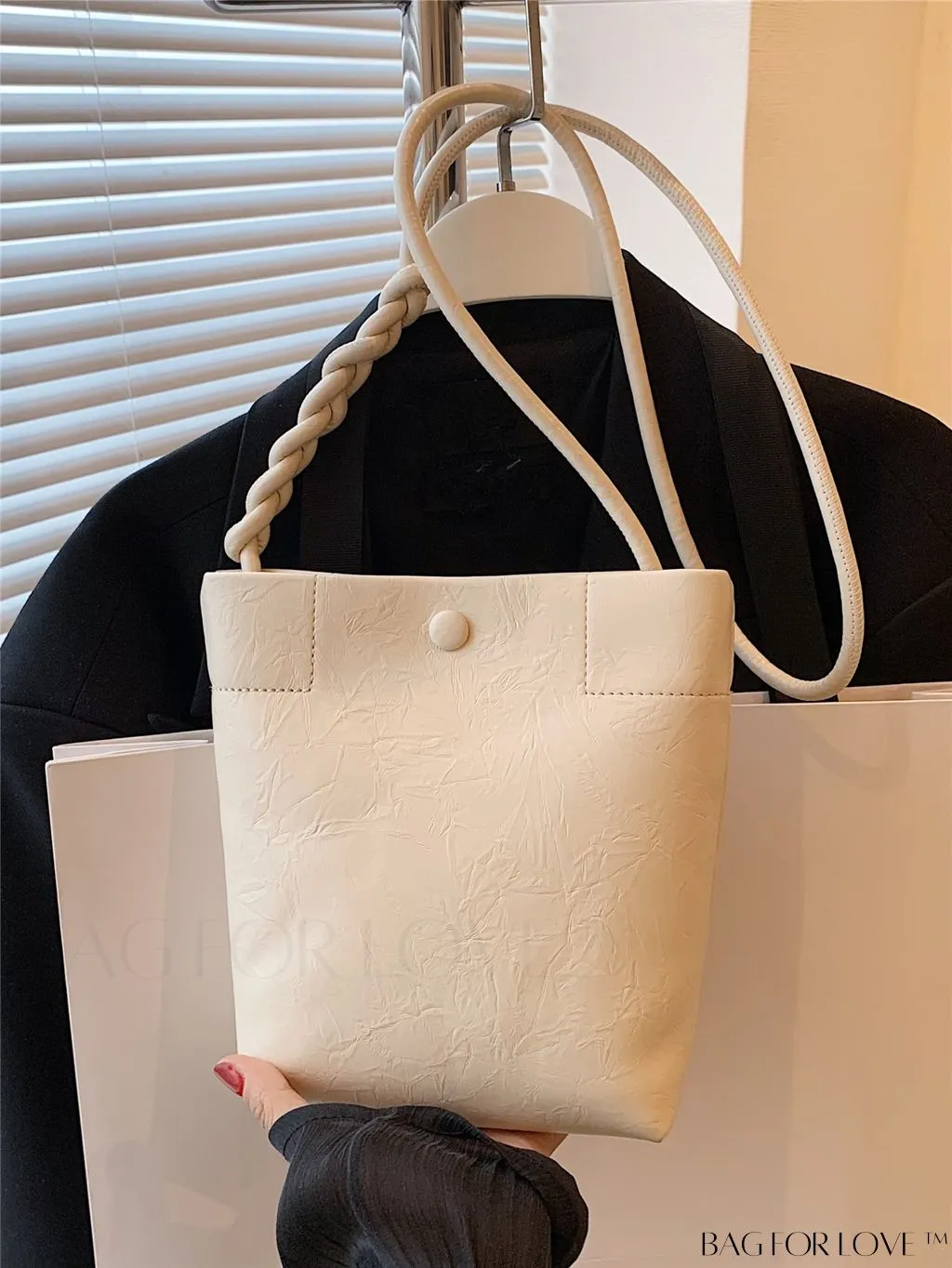 BagForLove - Stylish Compact Shoulder Bag: Mini All-Match Fashion Bucket Design