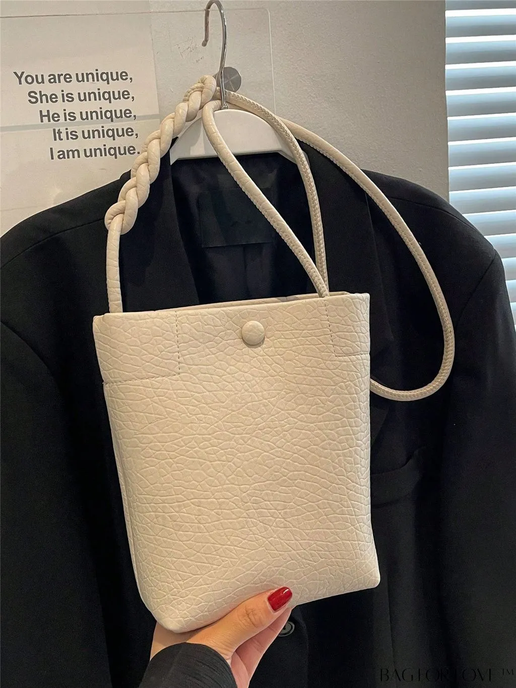 BagForLove - Stylish Compact Shoulder Bag: Mini All-Match Fashion Bucket Design