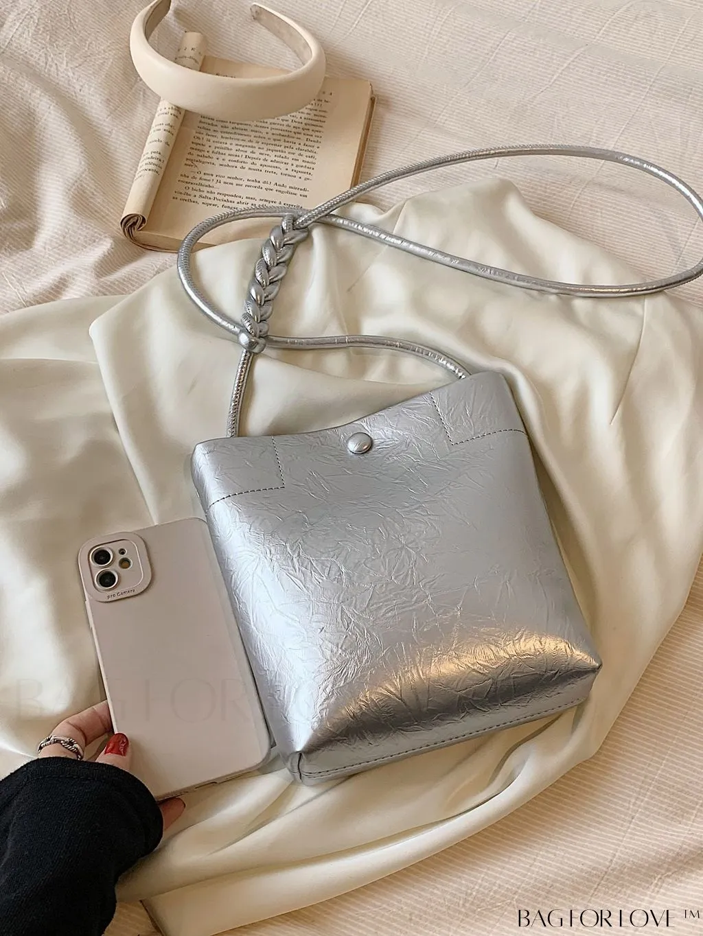 BagForLove - Stylish Compact Shoulder Bag: Mini All-Match Fashion Bucket Design