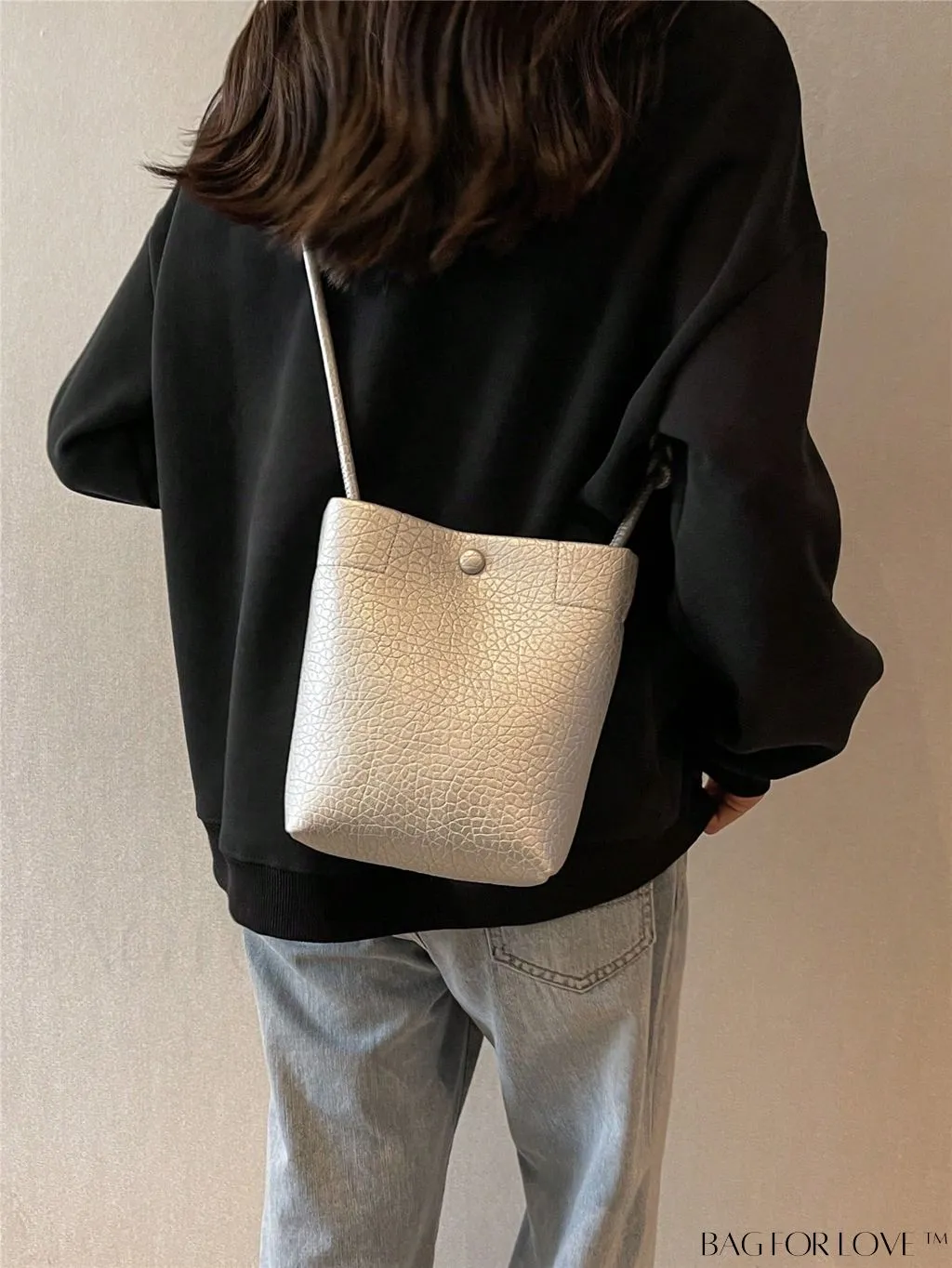 BagForLove - Stylish Compact Shoulder Bag: Mini All-Match Fashion Bucket Design