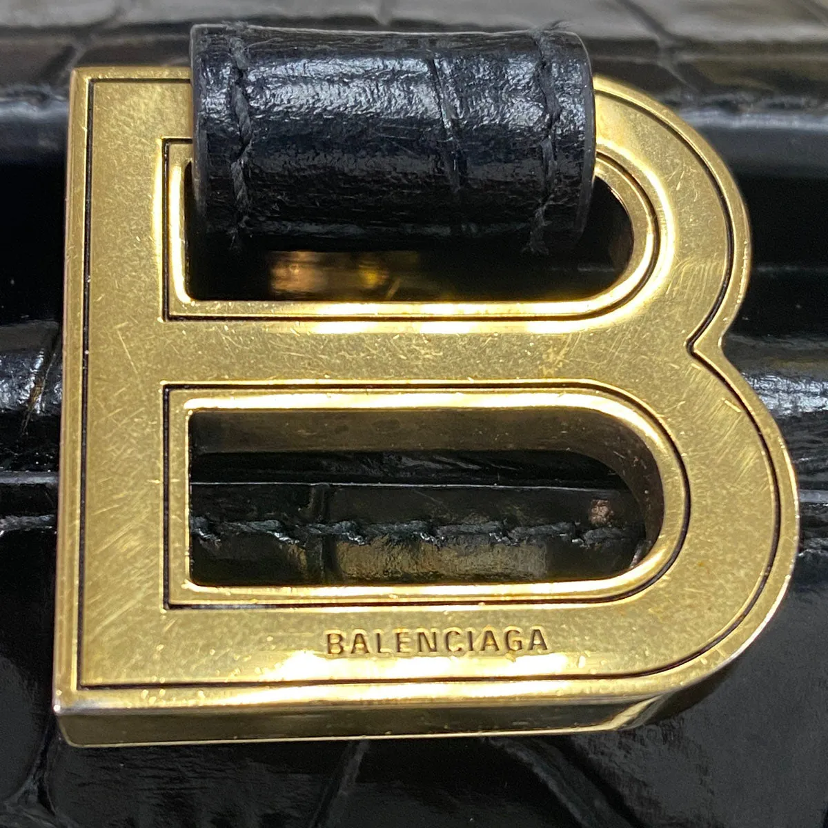 Balenciaga Hourglass Wallet on Chain