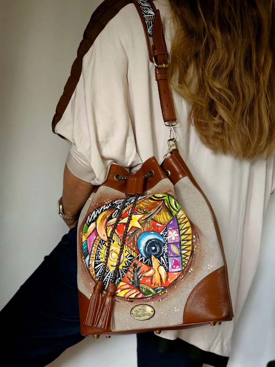 Big Bucket Beige X Multi Designs