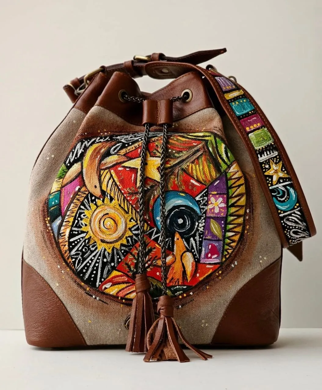 Big Bucket Beige X Multi Designs