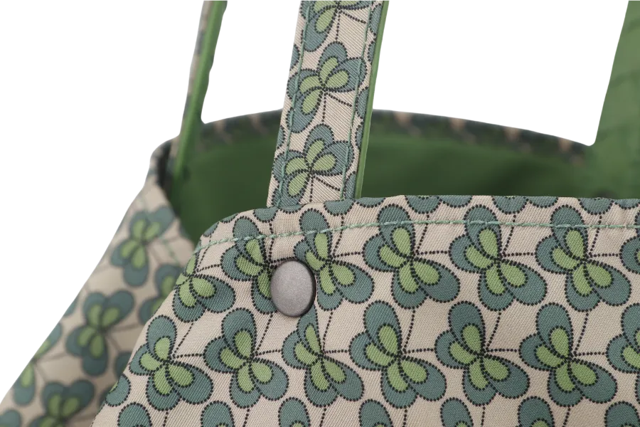 BOTTEGA VENETA REVERSIBLE TOTE (547380) ALOEMINT GREEN LEATHER WITH BUTTERFLY PATTERN WITH DUST COVER