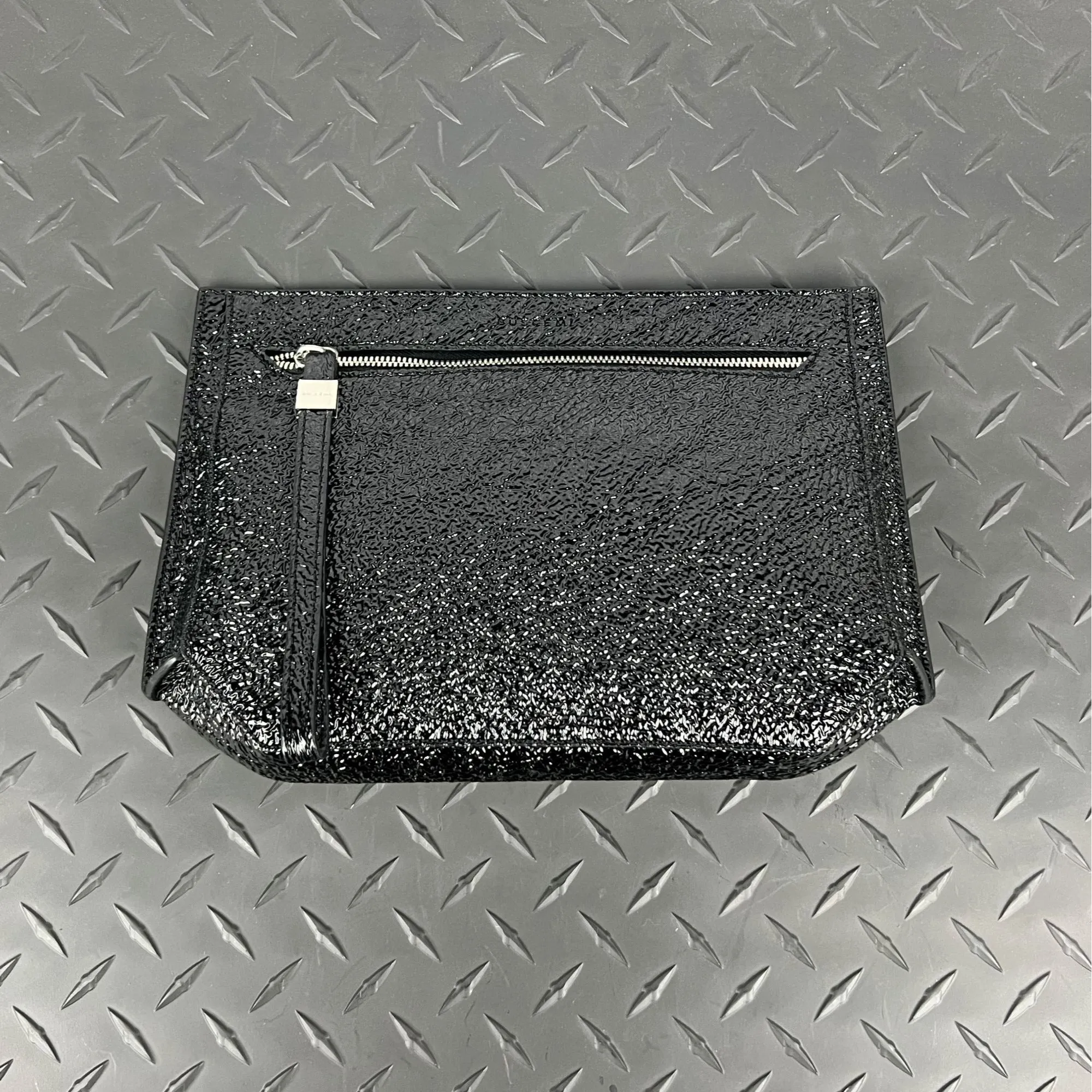 Buscemi Women's Pouch Naplack Black Leather Bag