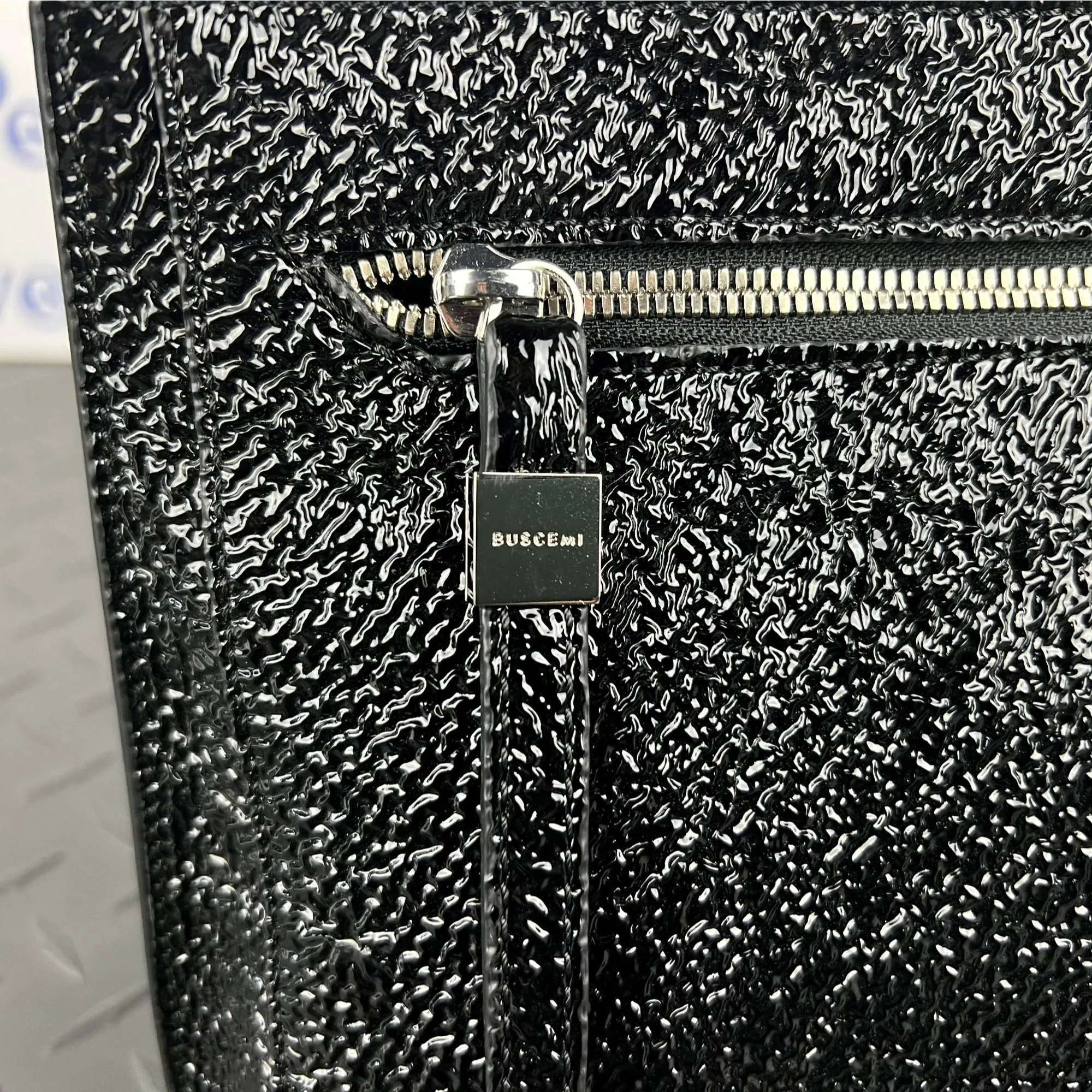 Buscemi Women's Pouch Naplack Black Leather Bag