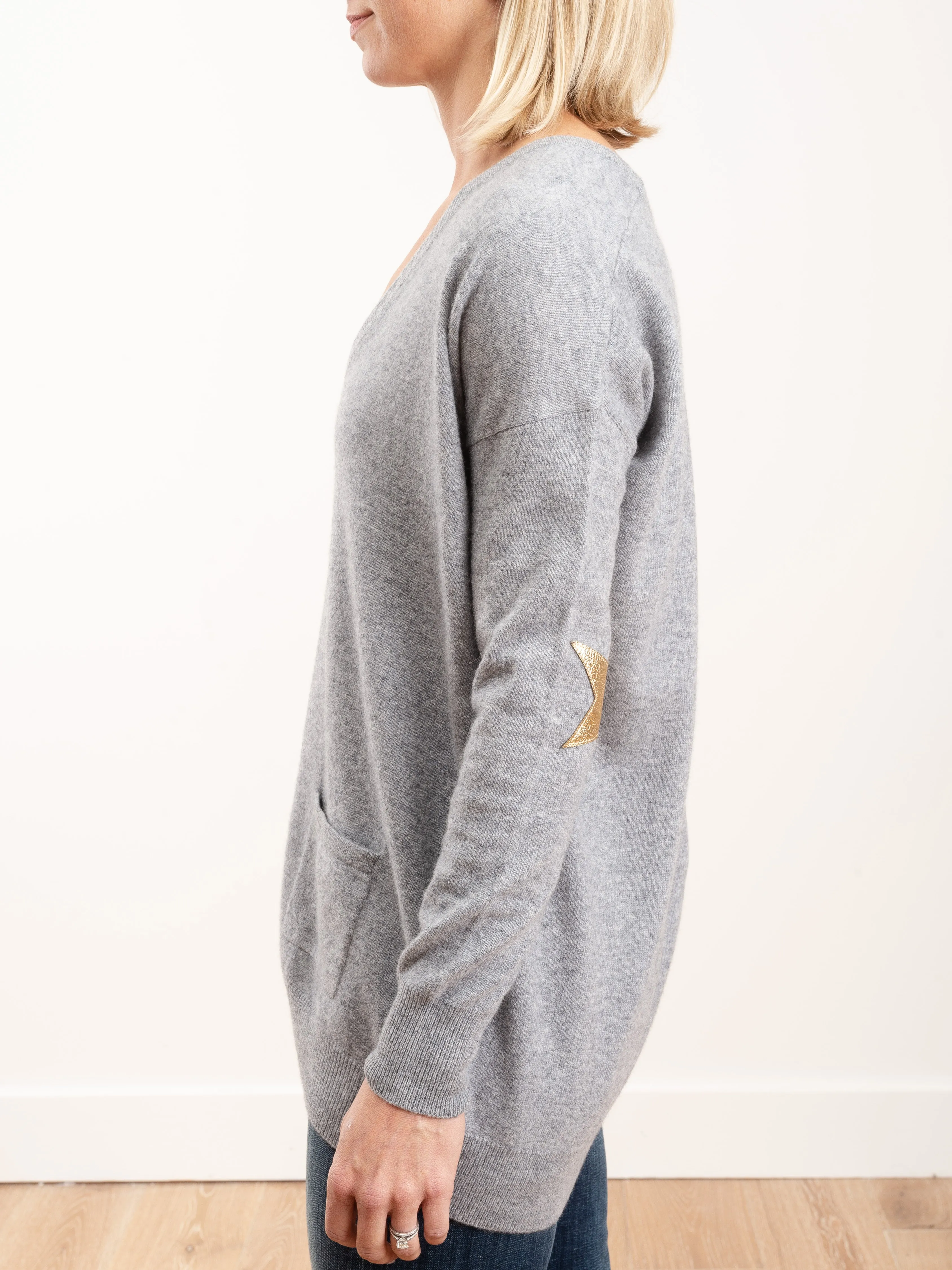 cardigan with star elbow - grey/gold