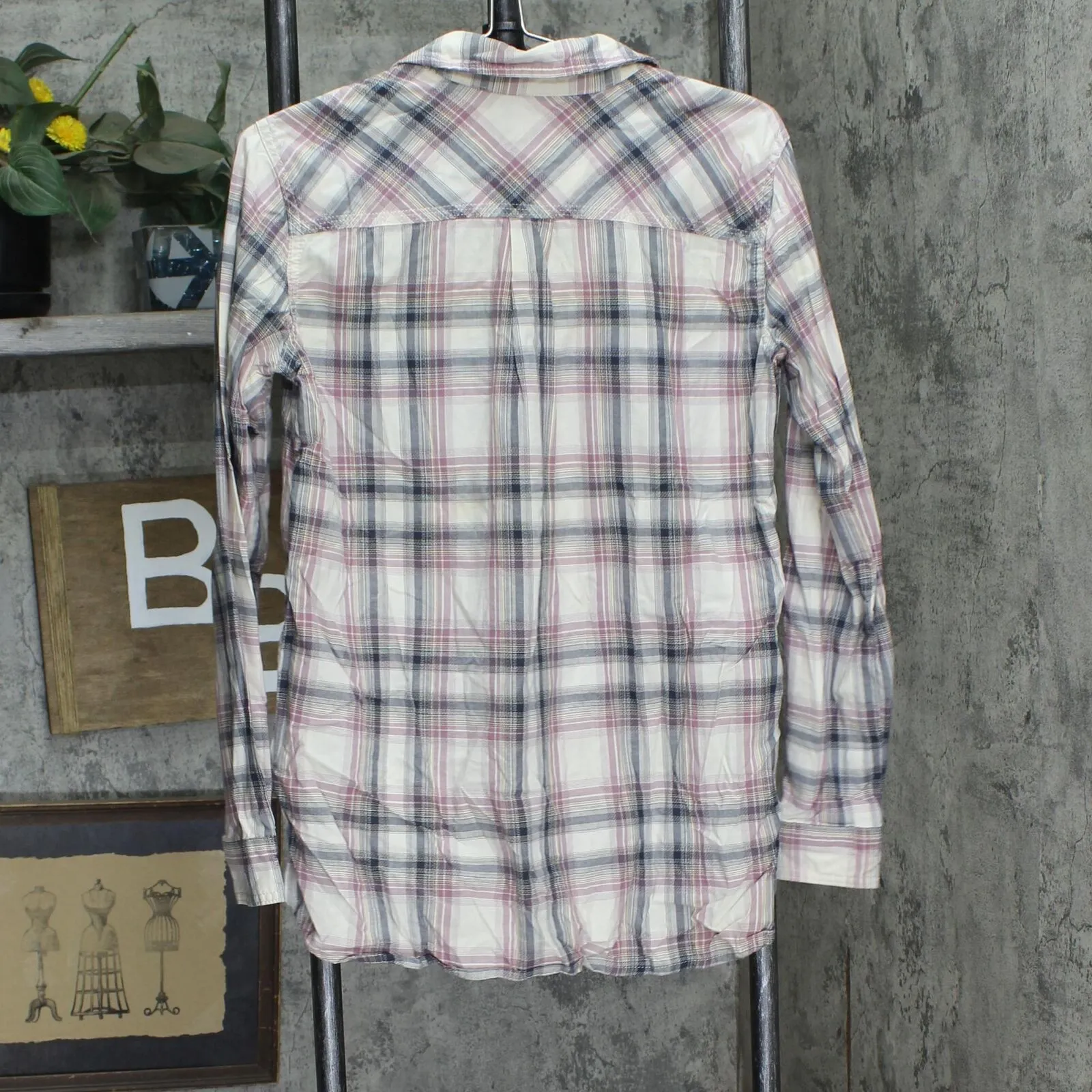Carhartt Womens Button Up Long Sleeve Shirt Purple Multi Plaid L (12/14)