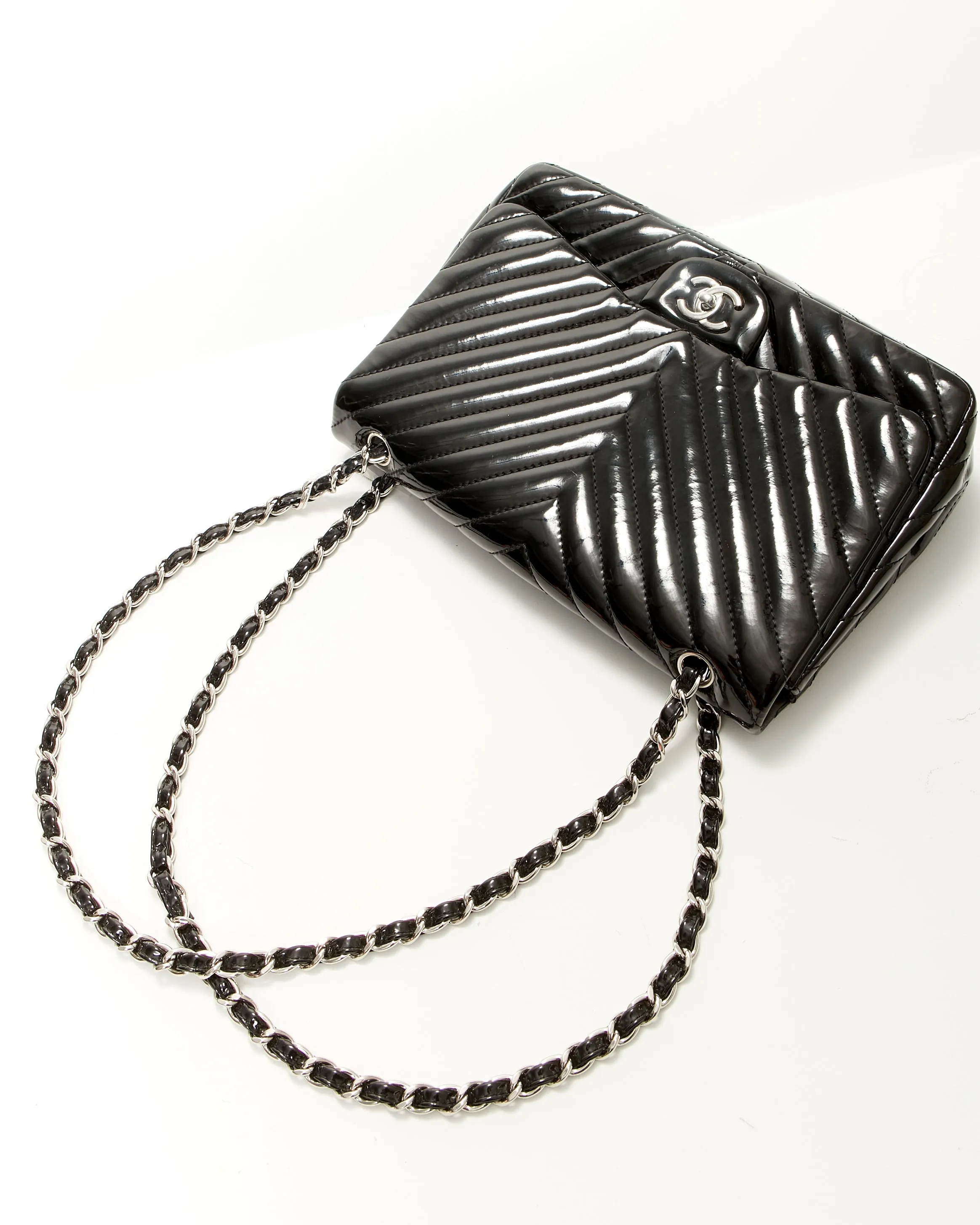 Chanel Black Patent Leather Chevron Jumbo Single Flap Bag