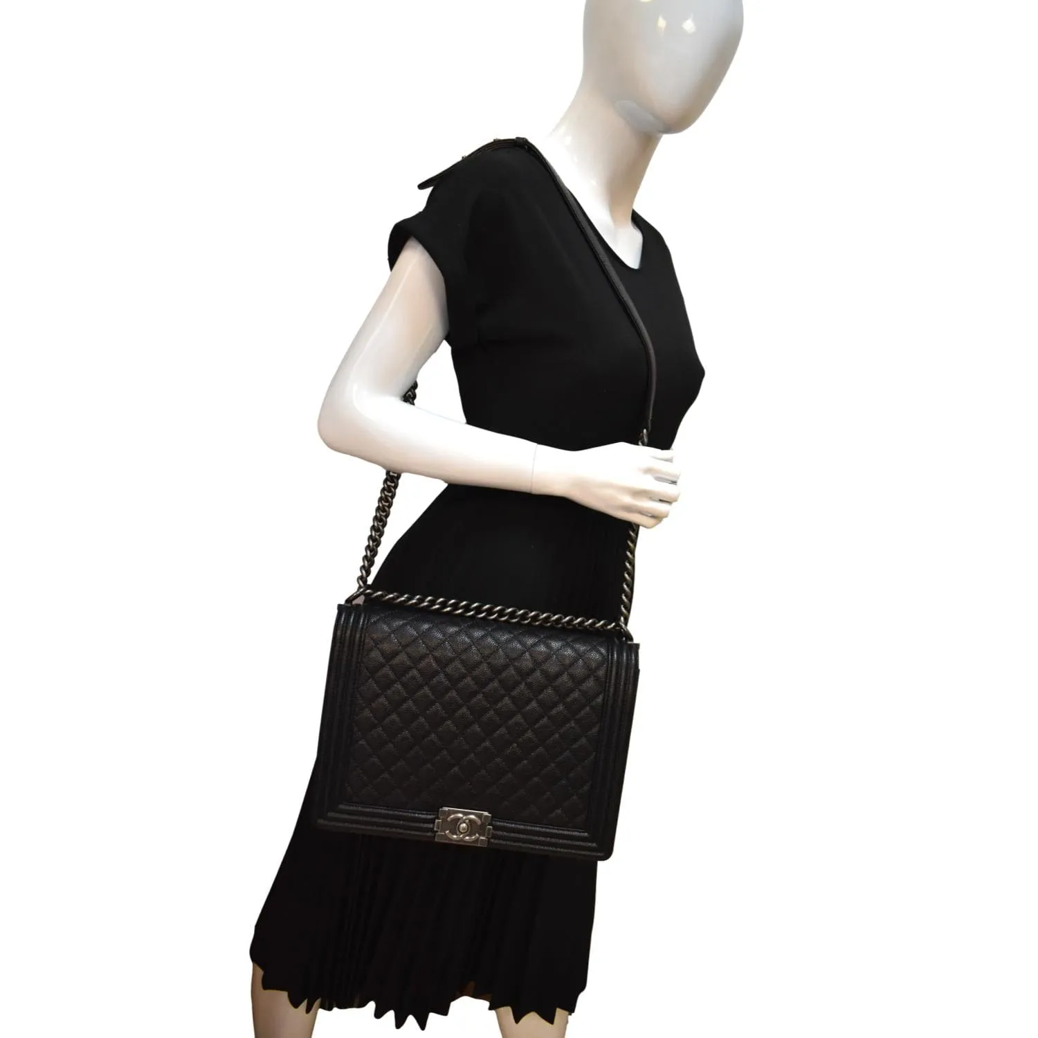 CHANEL Large Boy Flap Leather Shoulder Bag Black