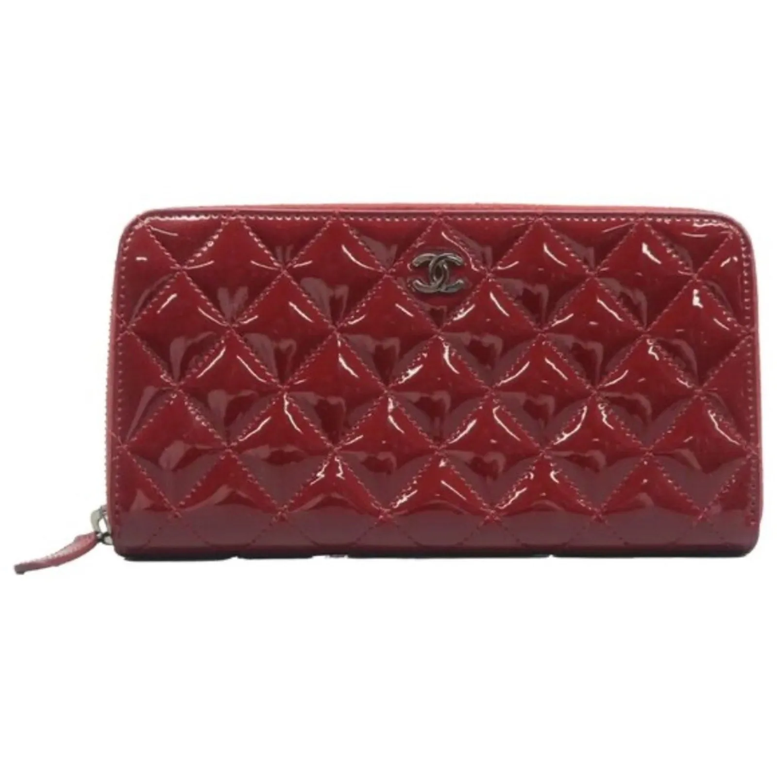 CHANEL Red Patent Leather Wallet