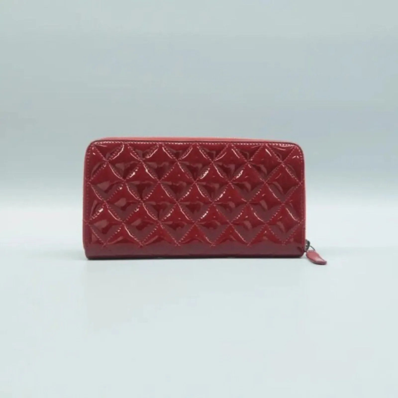 CHANEL Red Patent Leather Wallet
