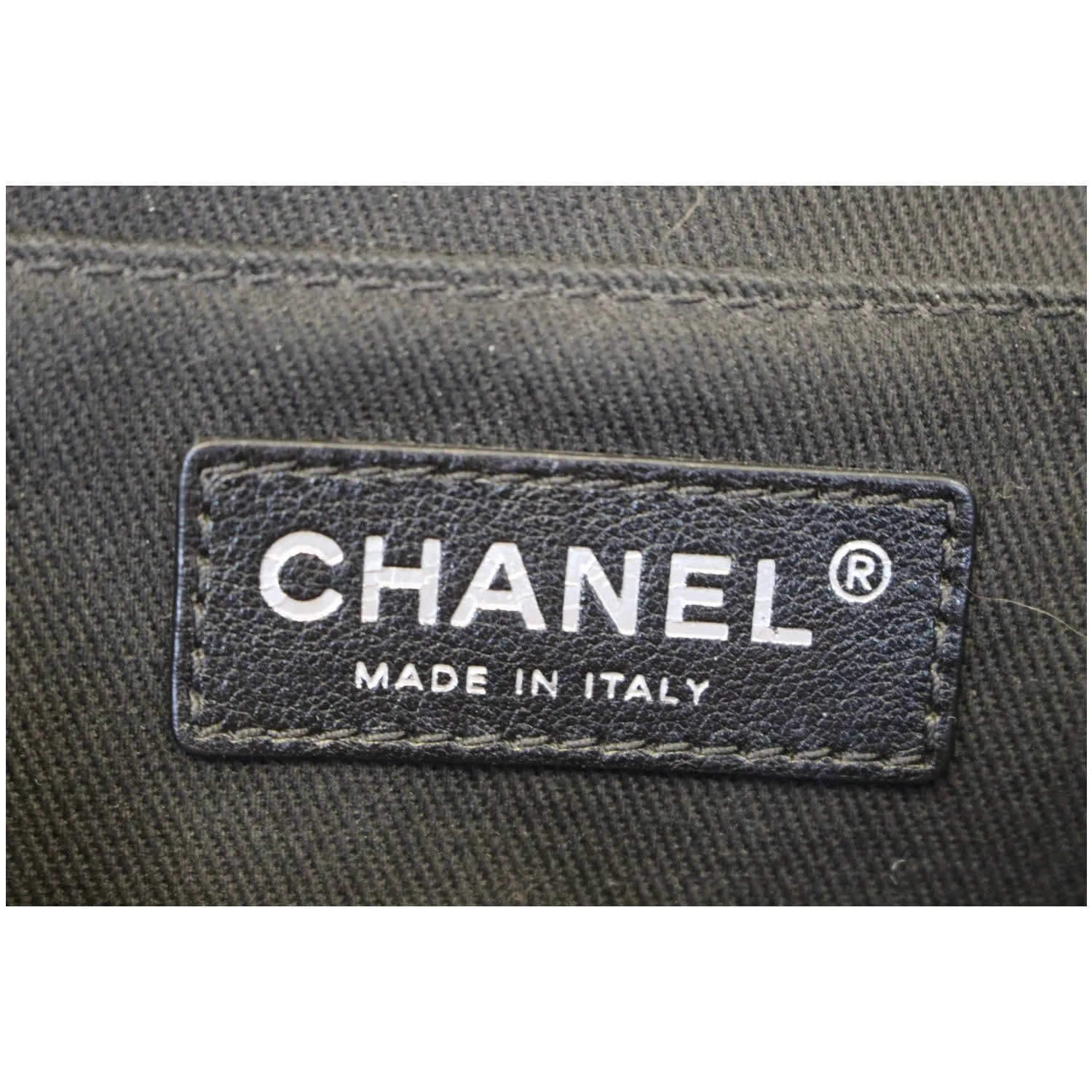 CHANEL Sac Rabat Patent Leather Shoulder Bag
