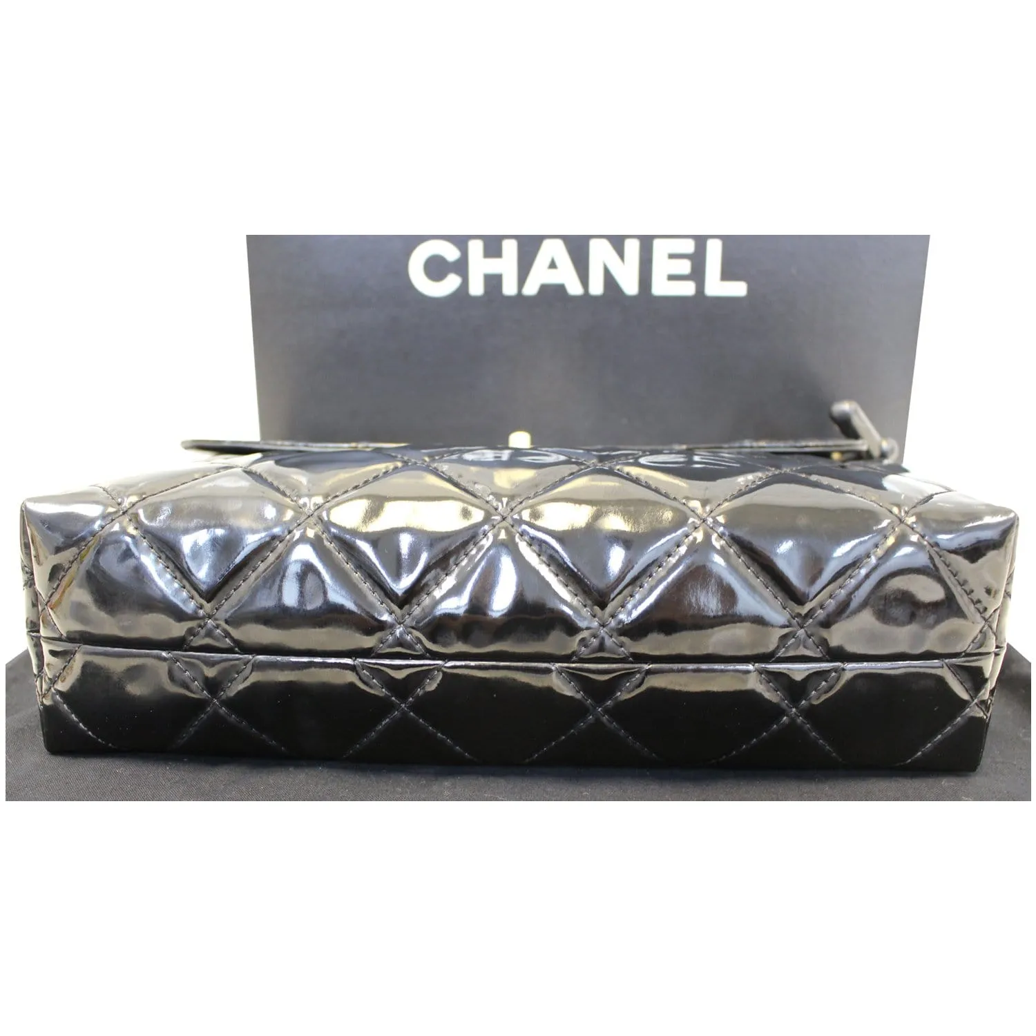 CHANEL Sac Rabat Patent Leather Shoulder Bag