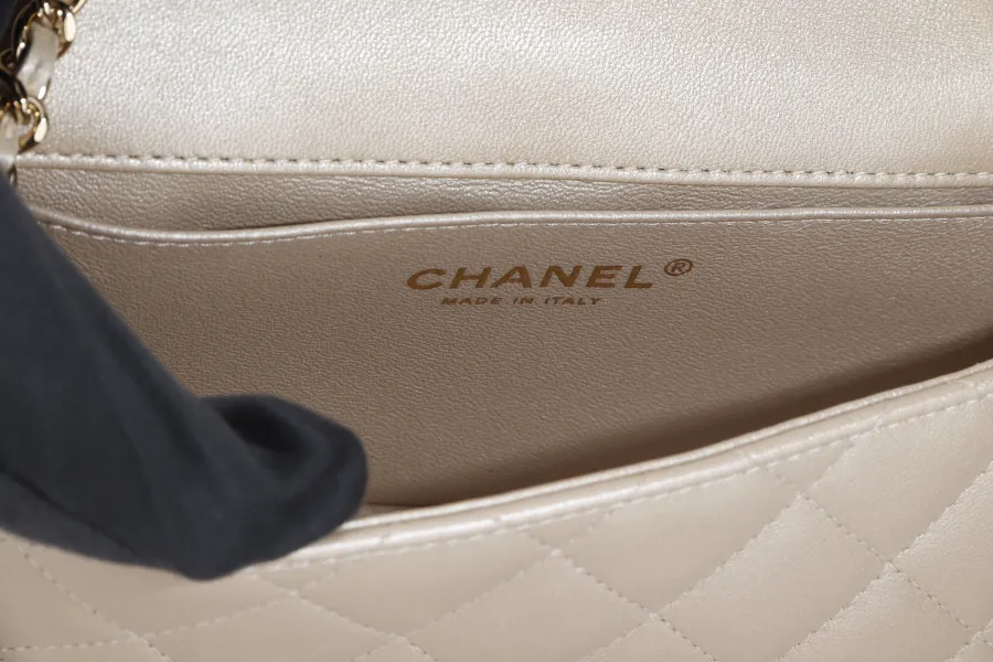 CHANEL VICTORY PEACE MINI FLAP LIGHT GOLD LAMBSKIN GOLD HARDWARE(2353xxxx) WITH DUST COVER  , NO CARD