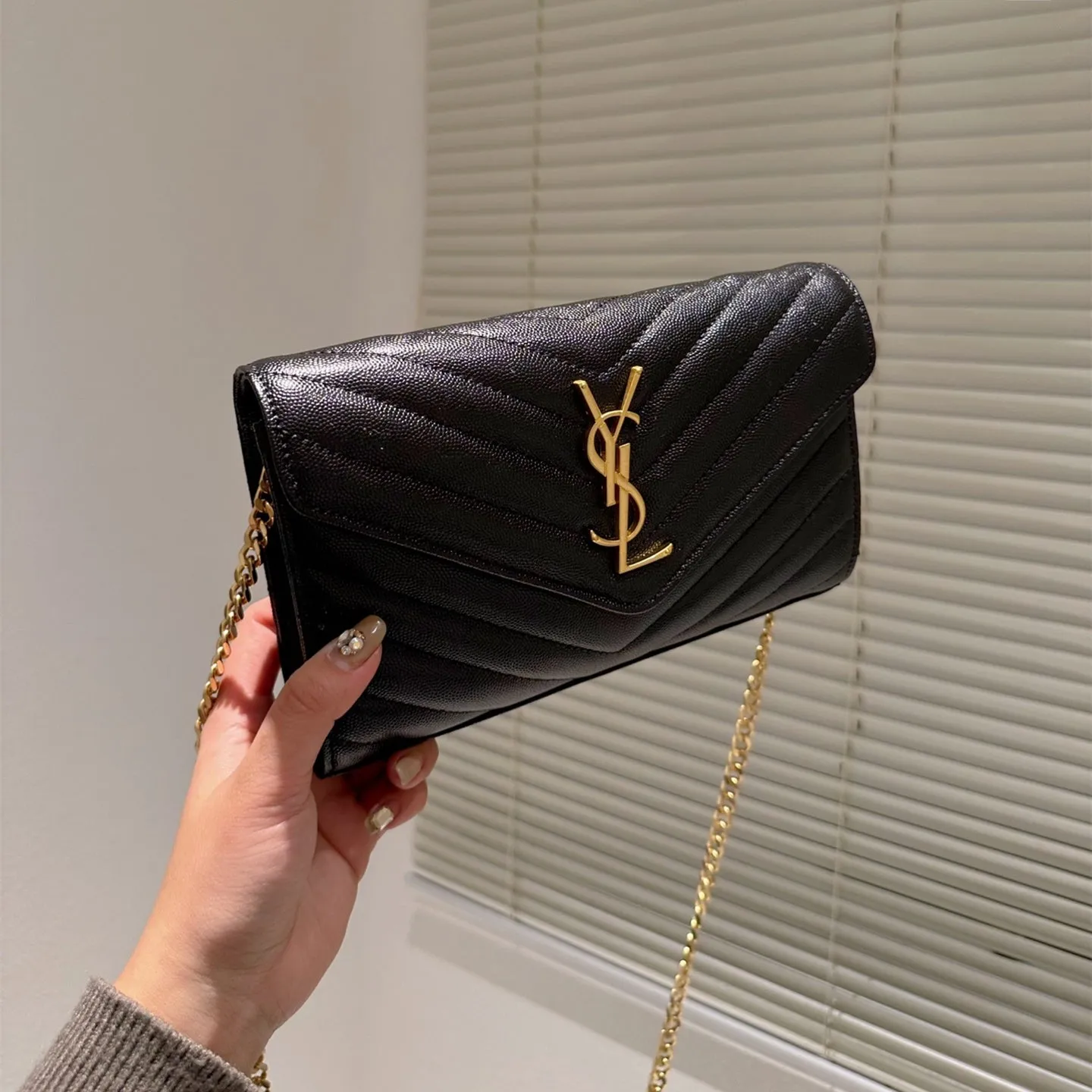 Classic Lattice Caviar Leather Bag
