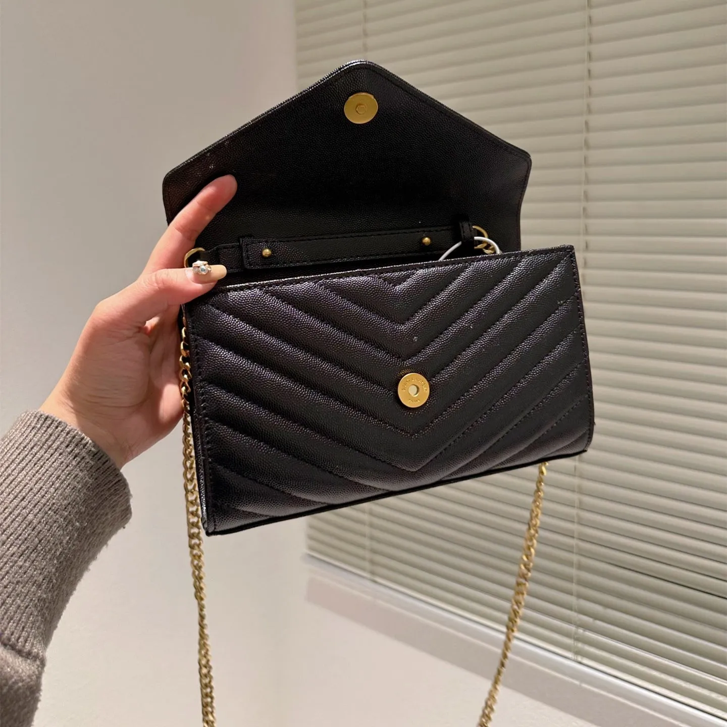 Classic Lattice Caviar Leather Bag