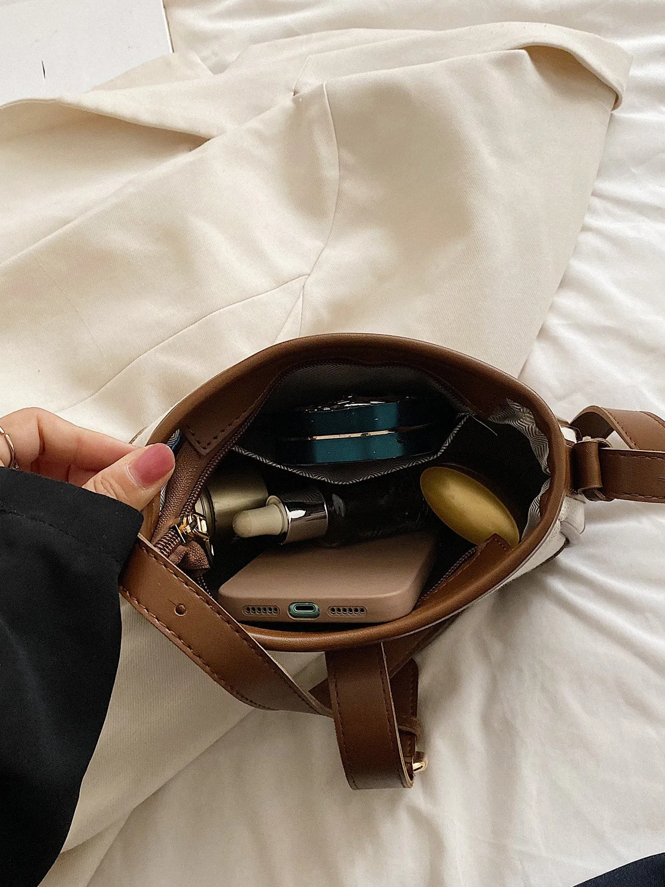 Color-block Buckle Decor Baguette Bag - Coffee Brown