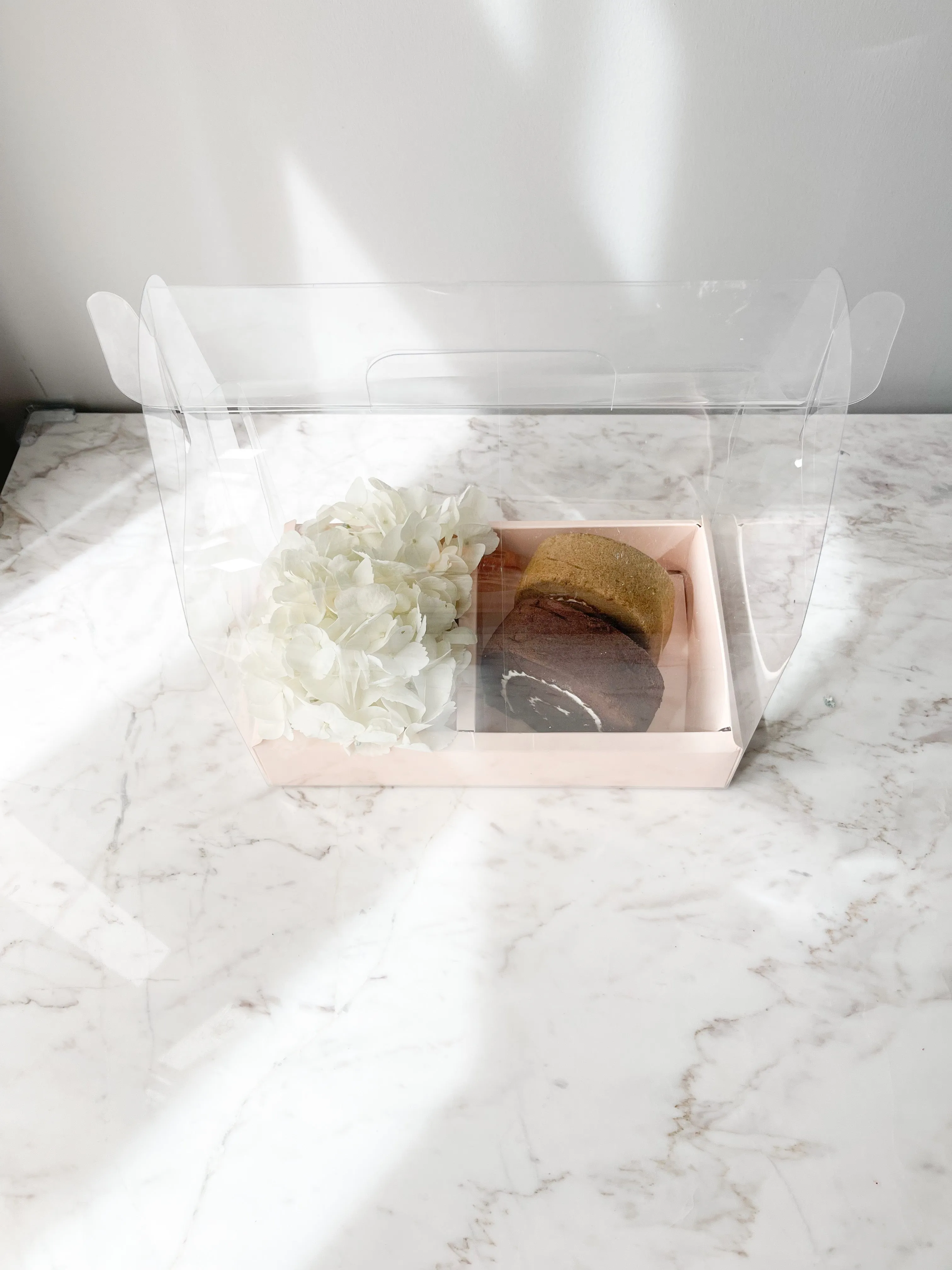 Dessert/Flower Box with handle