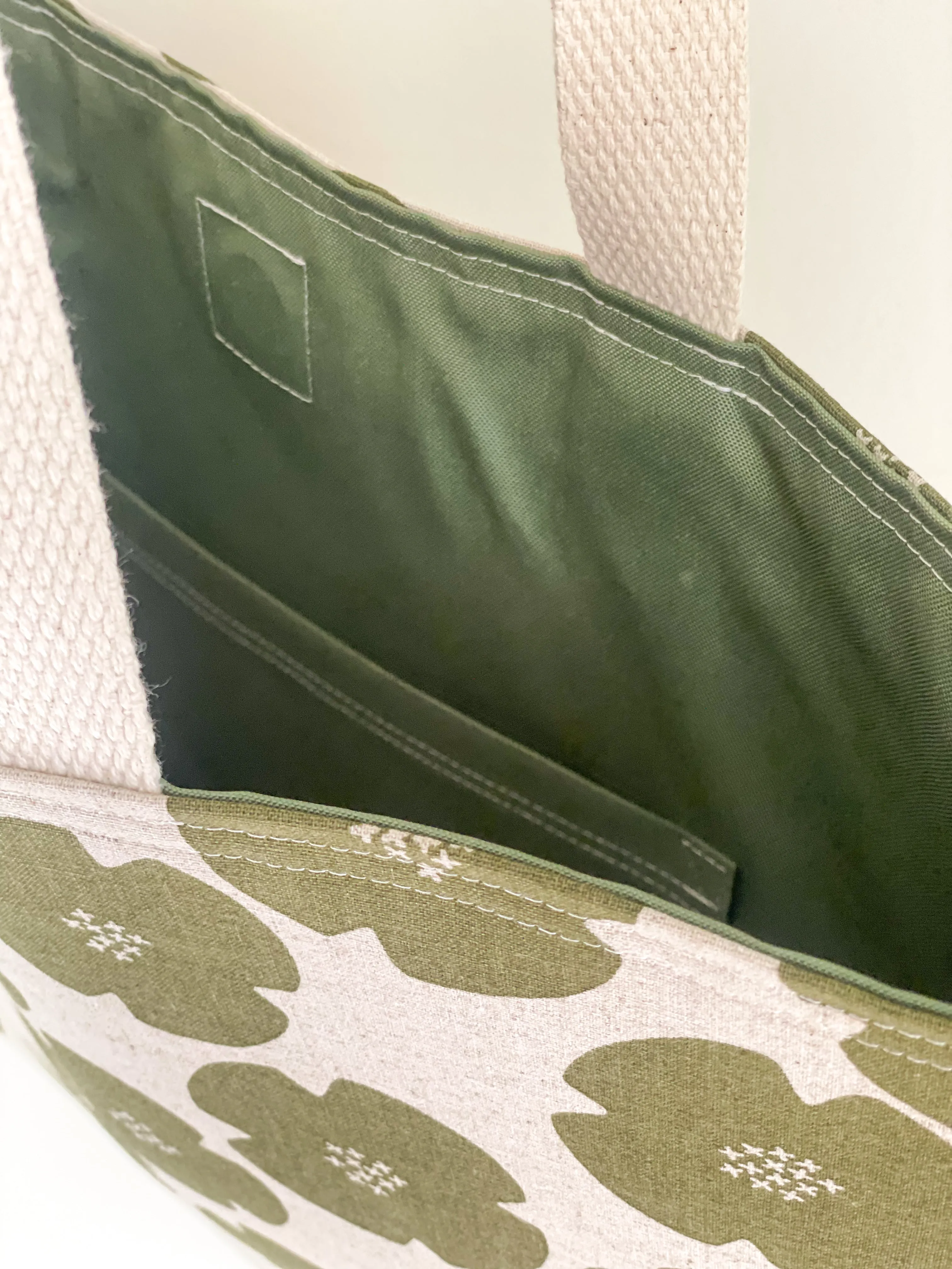 Essential Canvas Tote Bag