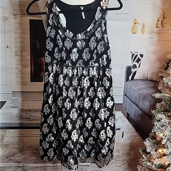 Free People Metallic Gold Metal Studded Party Dress Holiday Sleeveless sz 6 NWT