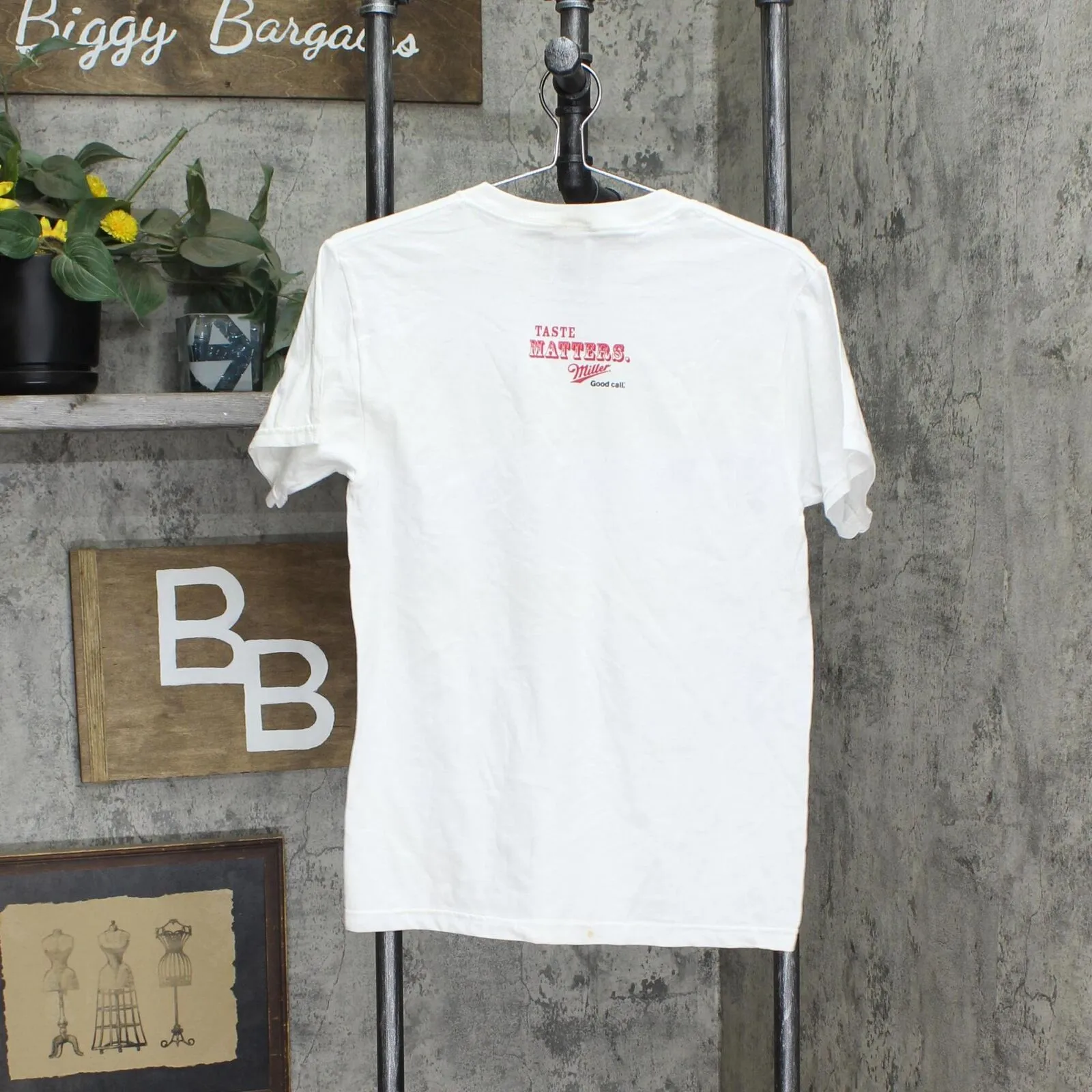 Fruit of the Loom Mens Vintage Best Miller Graphic T-Shirt Tee White S