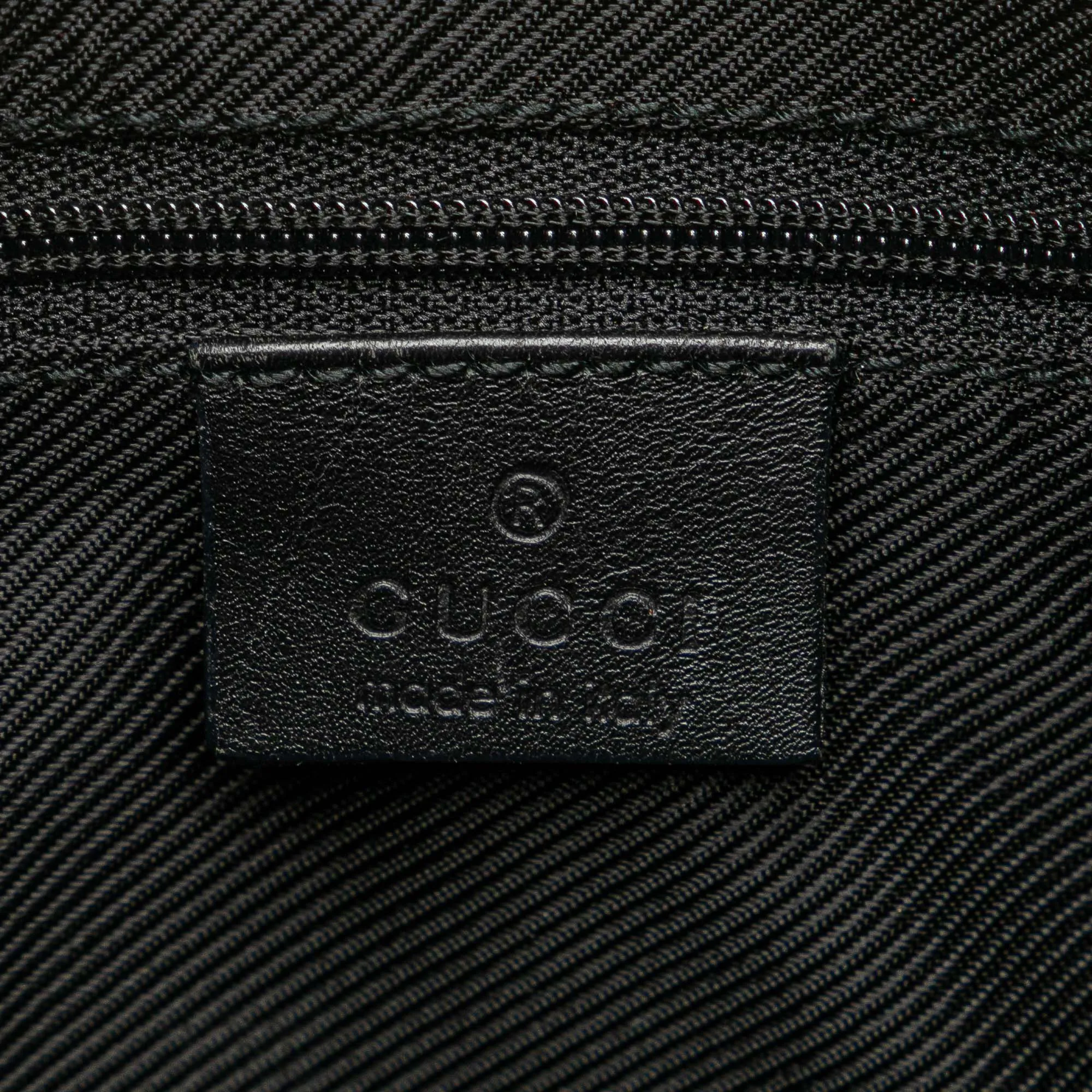 GG Canvas Shoulder Bag