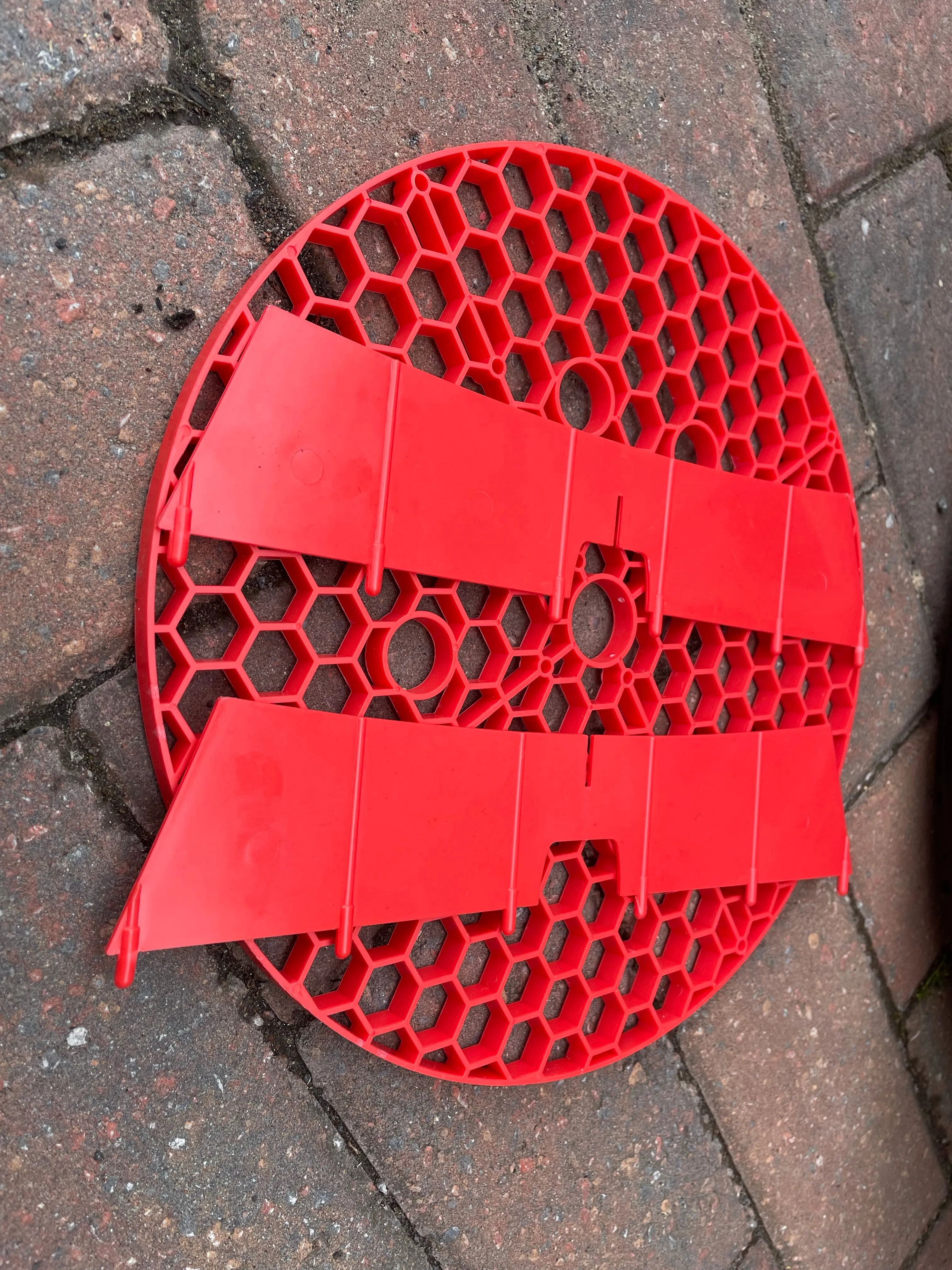 Grit Guard - Available in Red/Blue