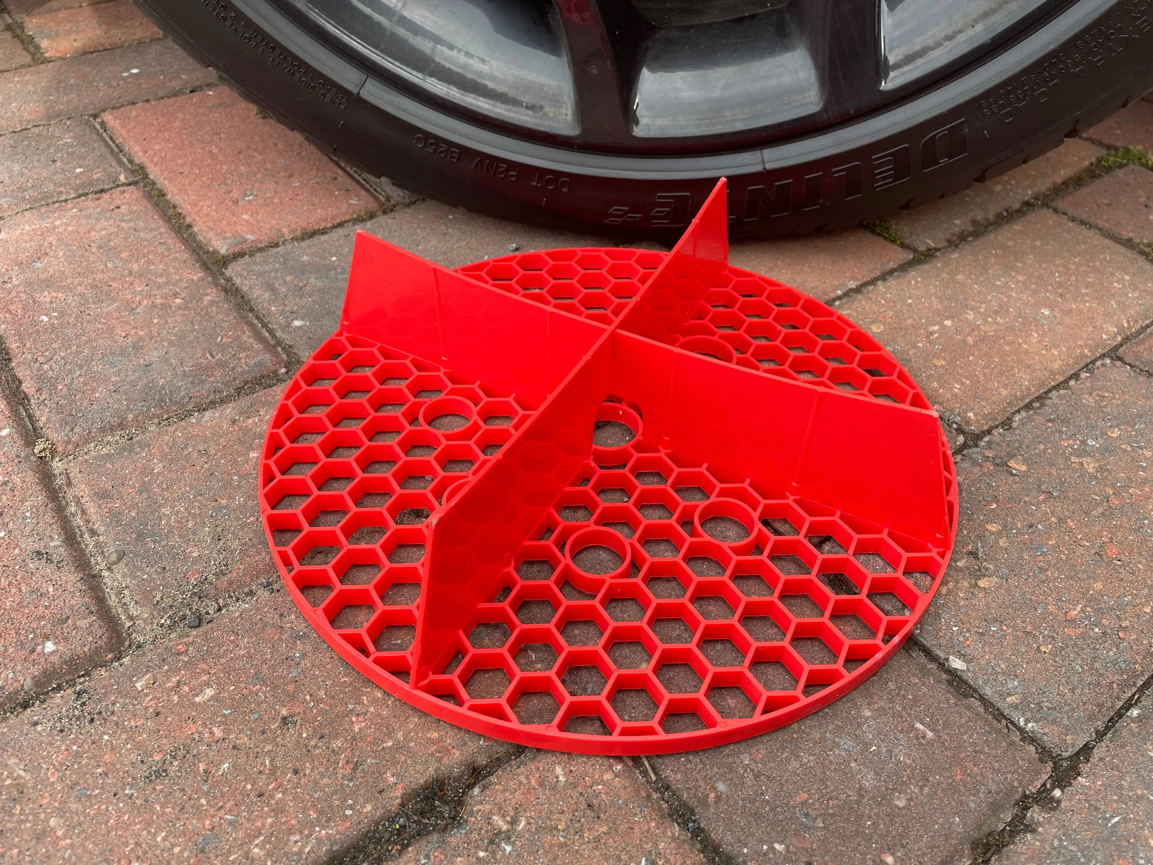 Grit Guard - Available in Red/Blue
