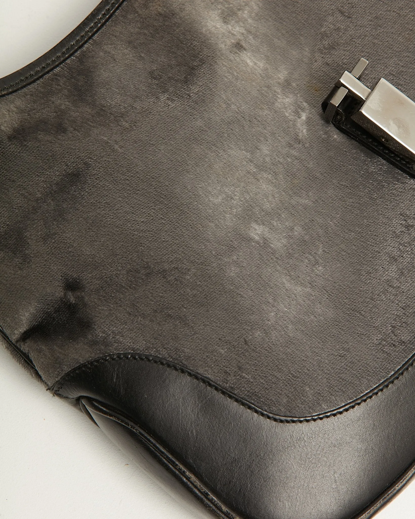 Gucci Grey Velvet / Leather Jackie Shoulder Bag