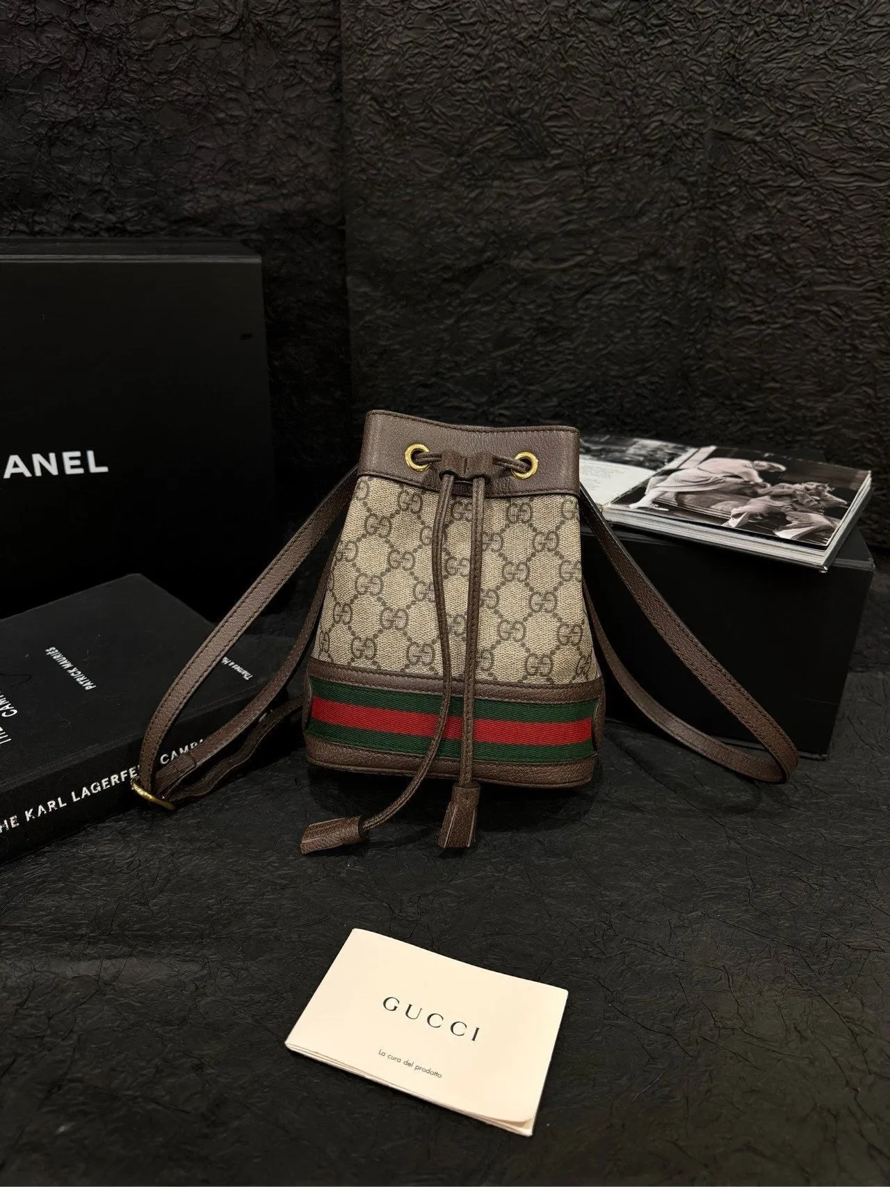 Gucci Ophidia GG Supreme Beige Ebony Mini Bucket Bag