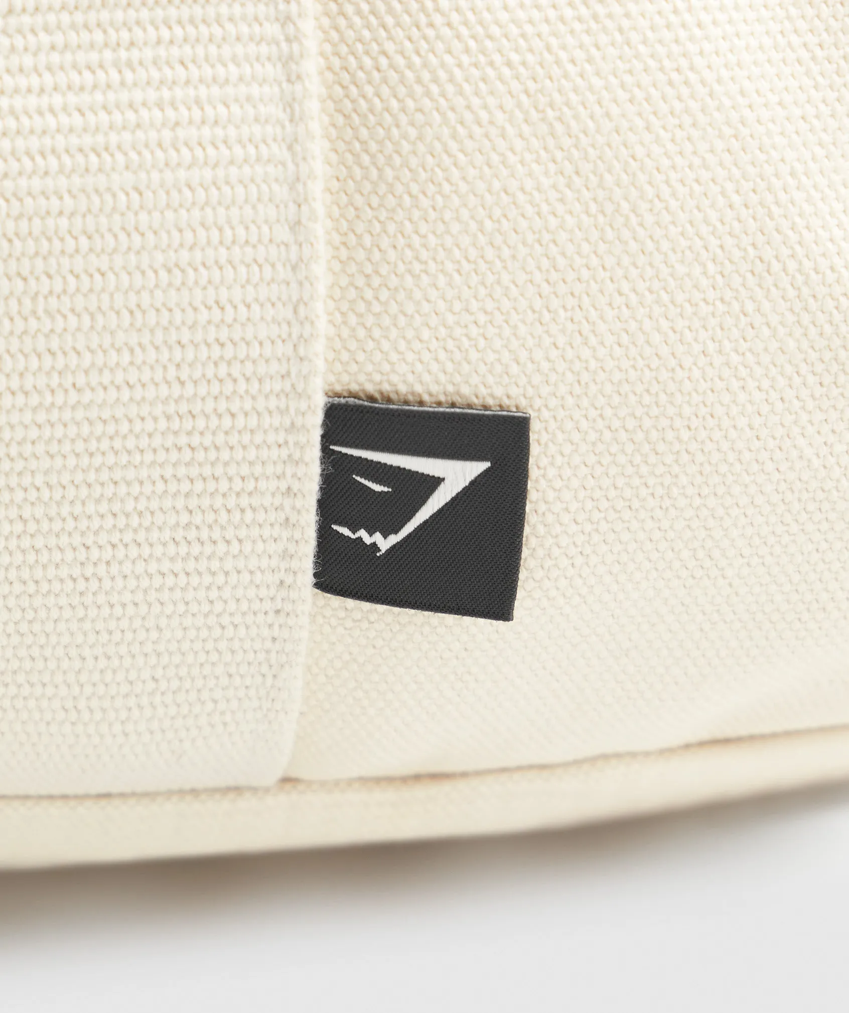 Gymshark Power Holdall Small - Ecru White/Vanilla Beige