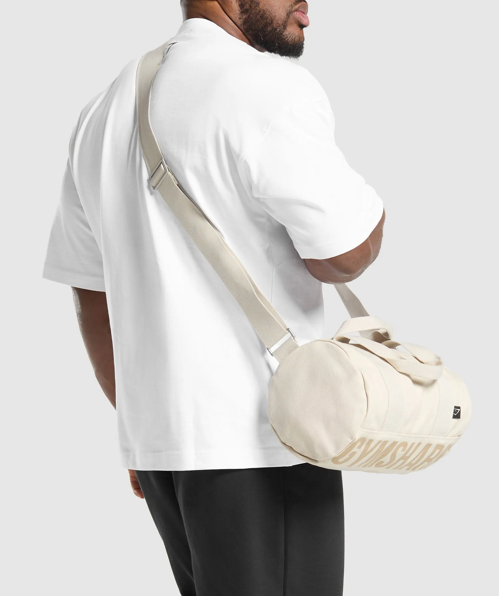 Gymshark Power Holdall Small - Ecru White/Vanilla Beige