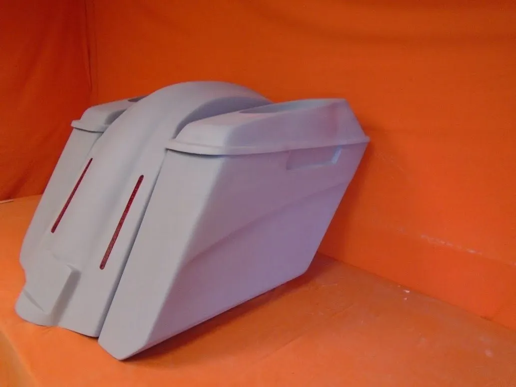 Harley Davidson 5" Softail Heritage Extended Stretched Saddlebags 6.5" Speaker Lids LED Fender No CutOuts