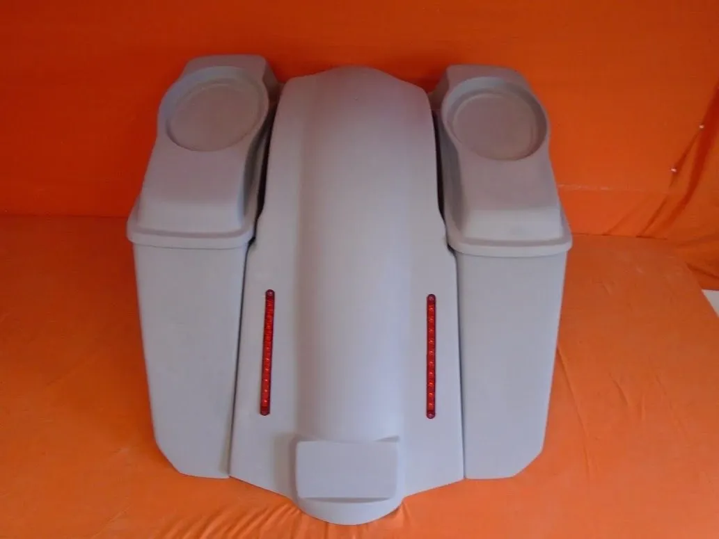 Harley Davidson 5" Softail Heritage Extended Stretched Saddlebags 6.5" Speaker Lids LED Fender No CutOuts