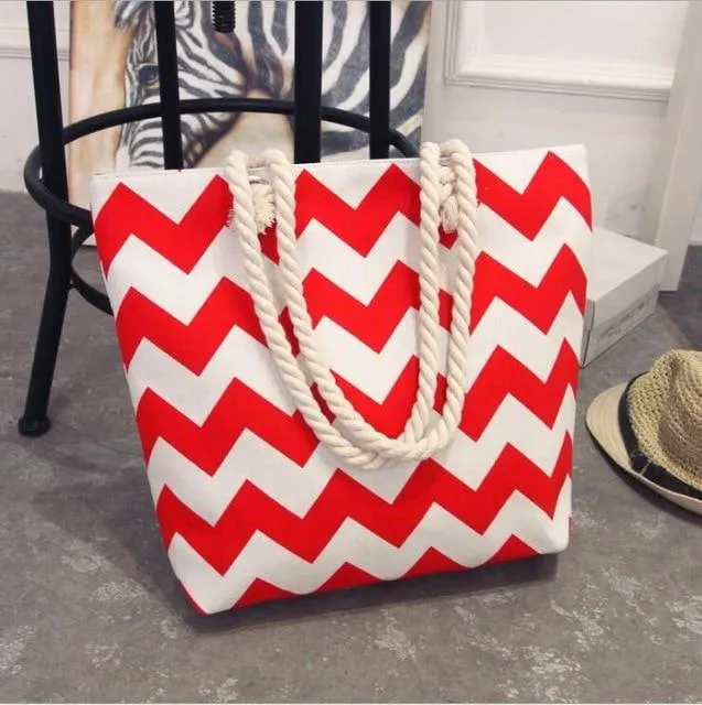 KE Beach Tote Bags